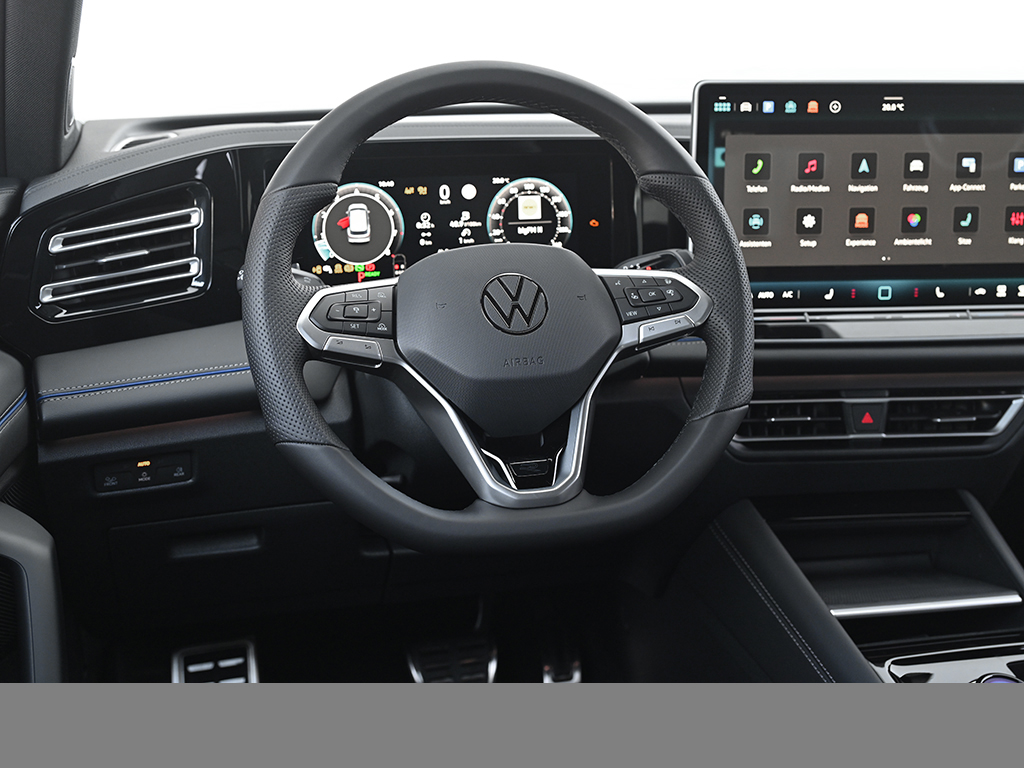 Volkswagen Tiguan 1.5 R-LINE DSG BLACKSTYLE HARMANKARDON