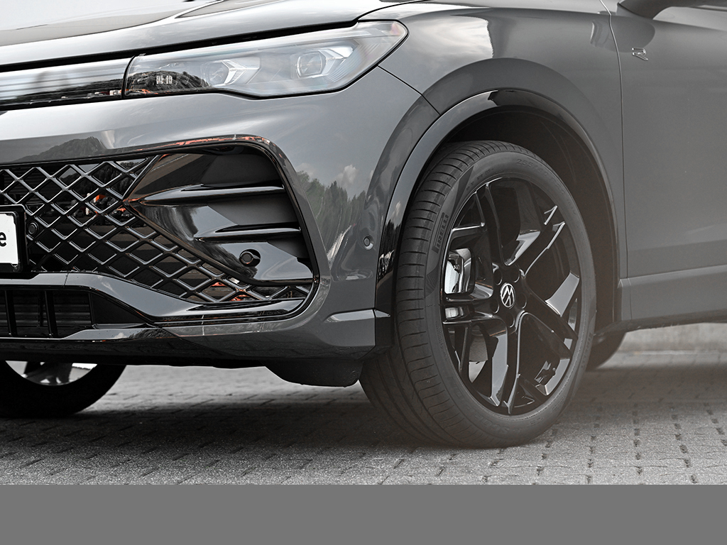 Volkswagen Tiguan 1.5 R-LINE DSG BLACKSTYLE HARMANKARDON