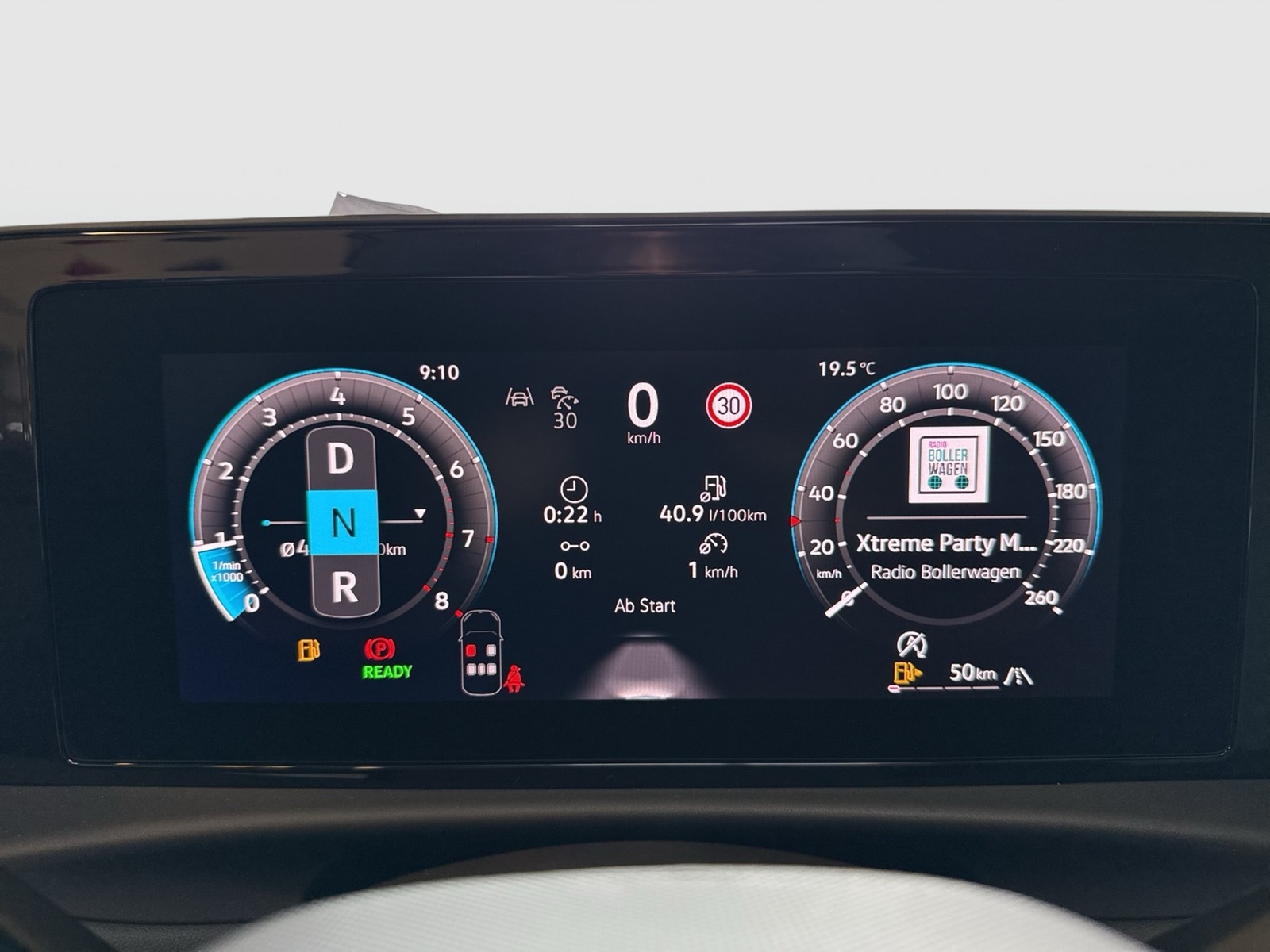 Volkswagen T-Roc 1.5 eTSI R-LINE NEUES MODELL AHK CAM LM18