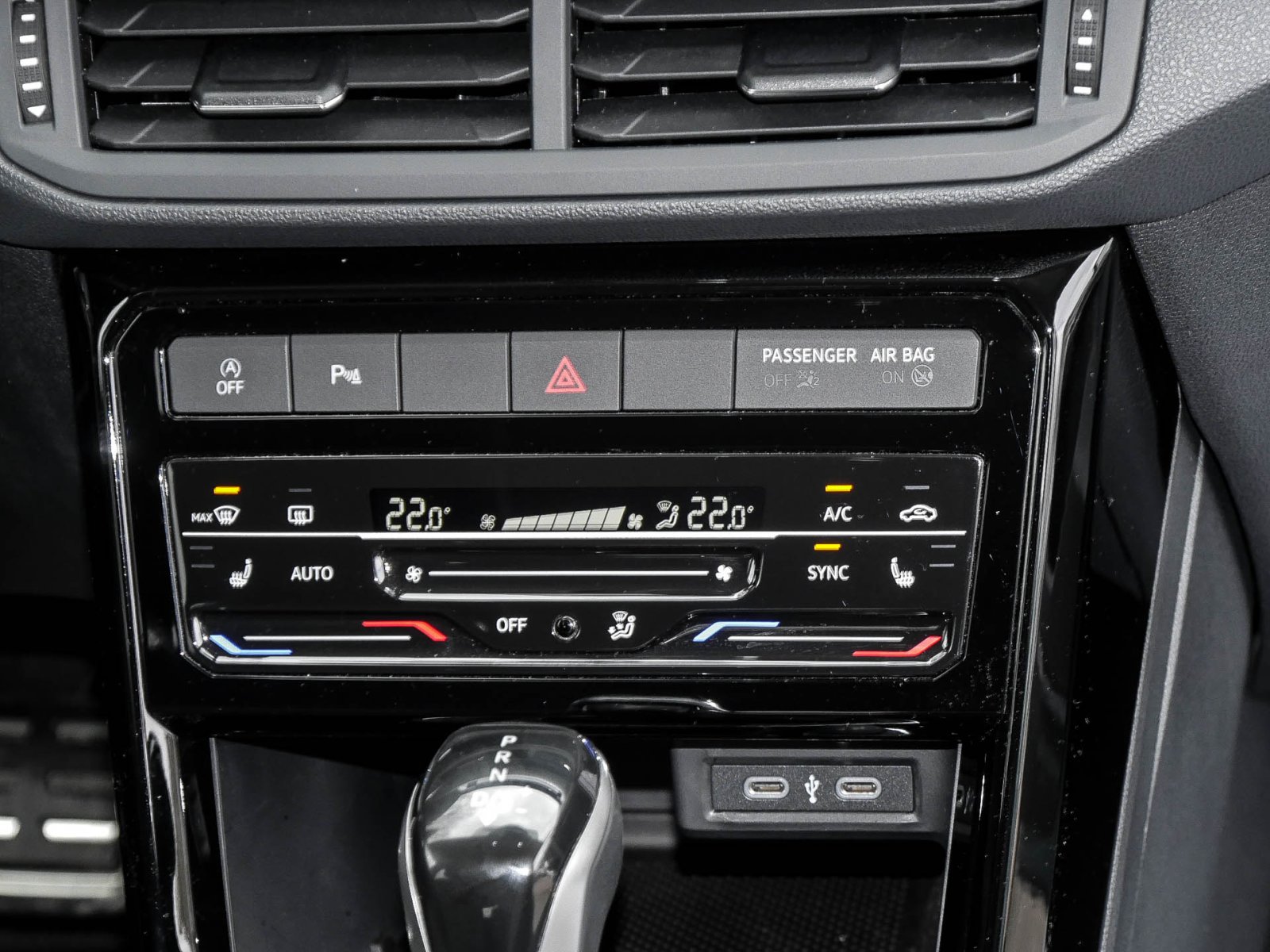 Volkswagen T-Cross 1.0 MOVE CAM ACC ALU NAVI SITZHEIZUNG