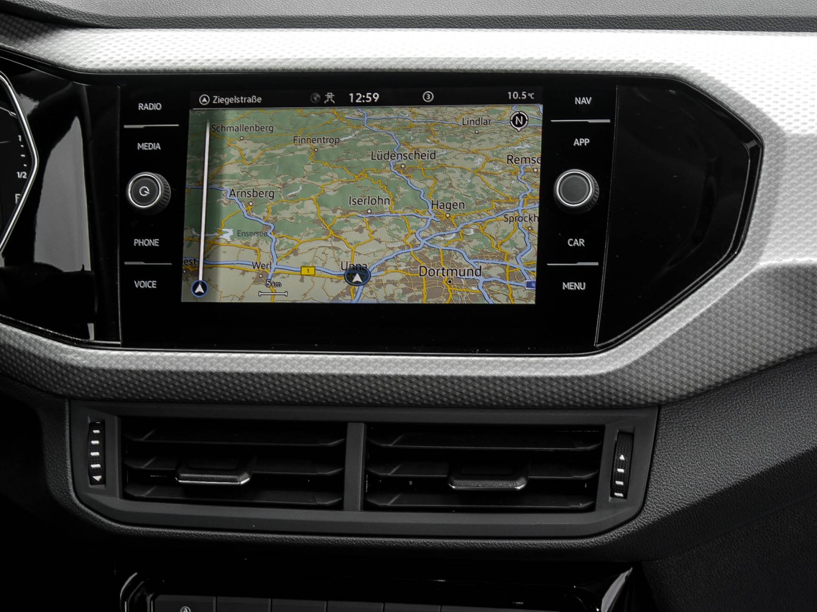 Volkswagen T-Cross 1.0 MOVE CAM ACC ALU NAVI SITZHEIZUNG