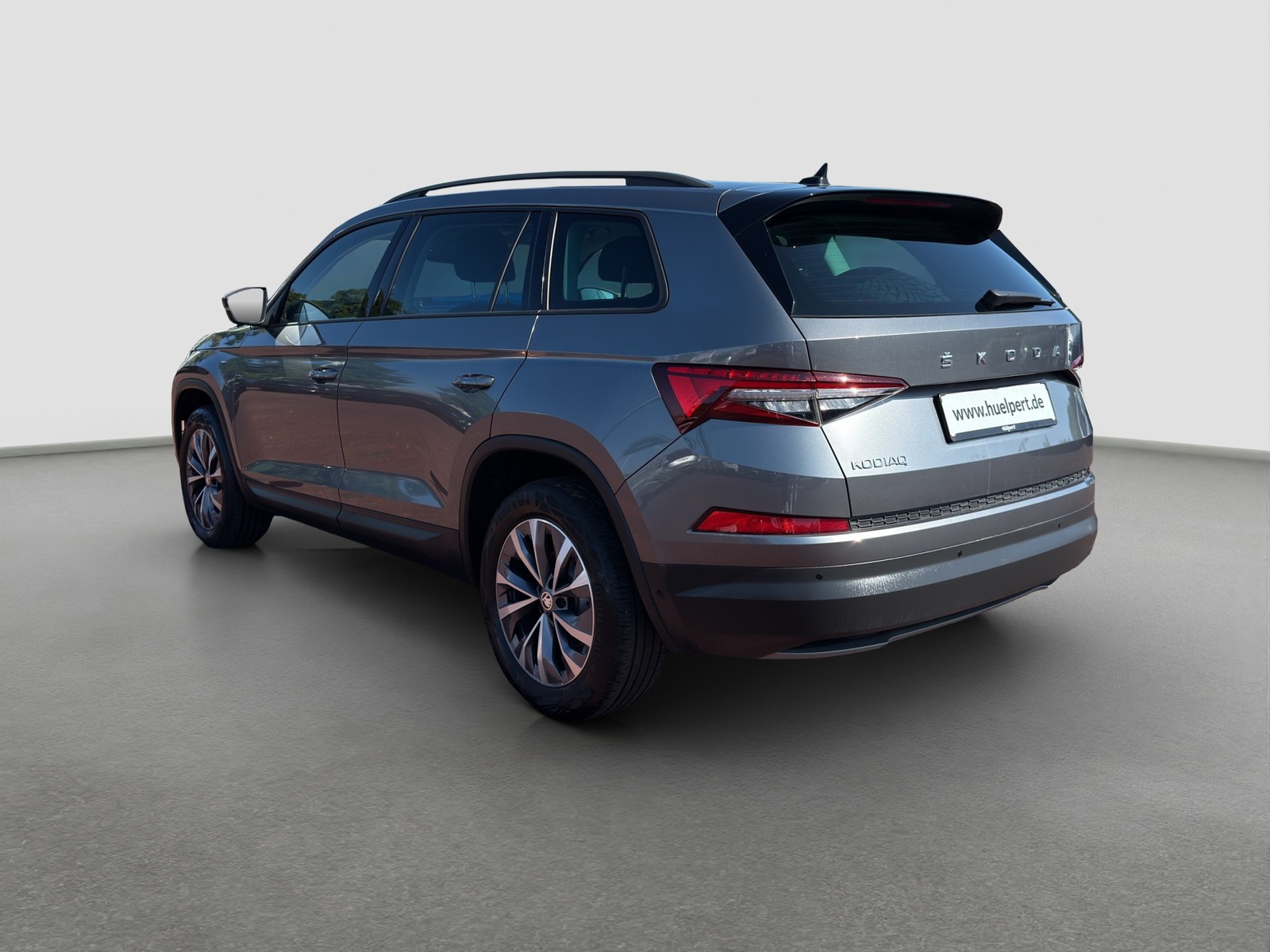 Skoda Kodiaq 2.0 AHK ACC LM18 NAVI CARPLAY SITZHEIZUNG