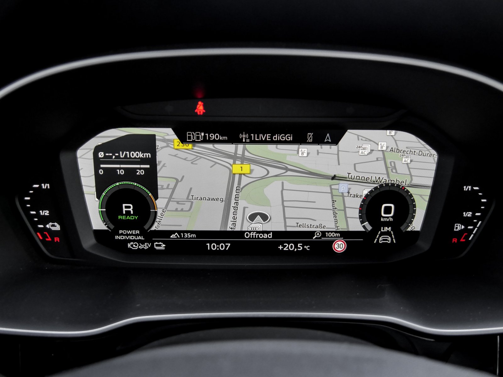 Audi Q3 Sportback 45 HYBRID BLACKPAK LM17 NAVI+ LED
