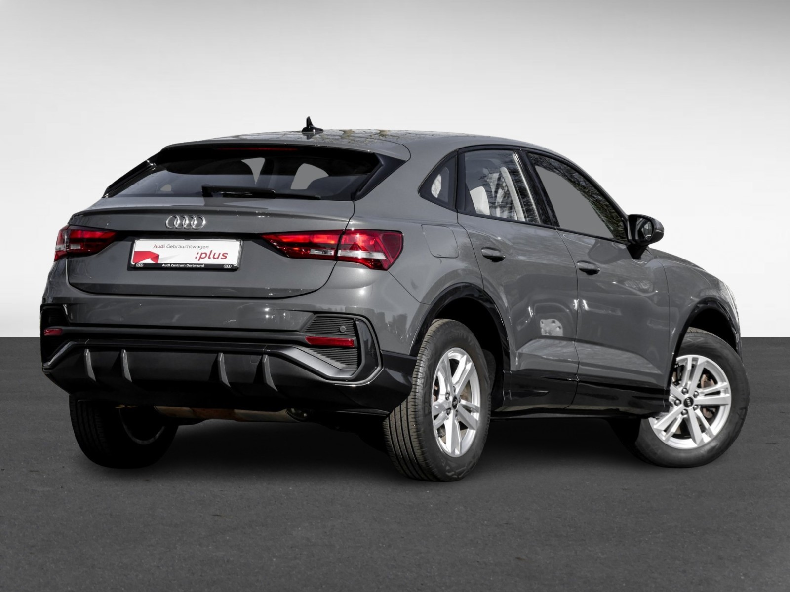 Audi Q3 Sportback 45 HYBRID BLACKPAK LM17 NAVI+ LED