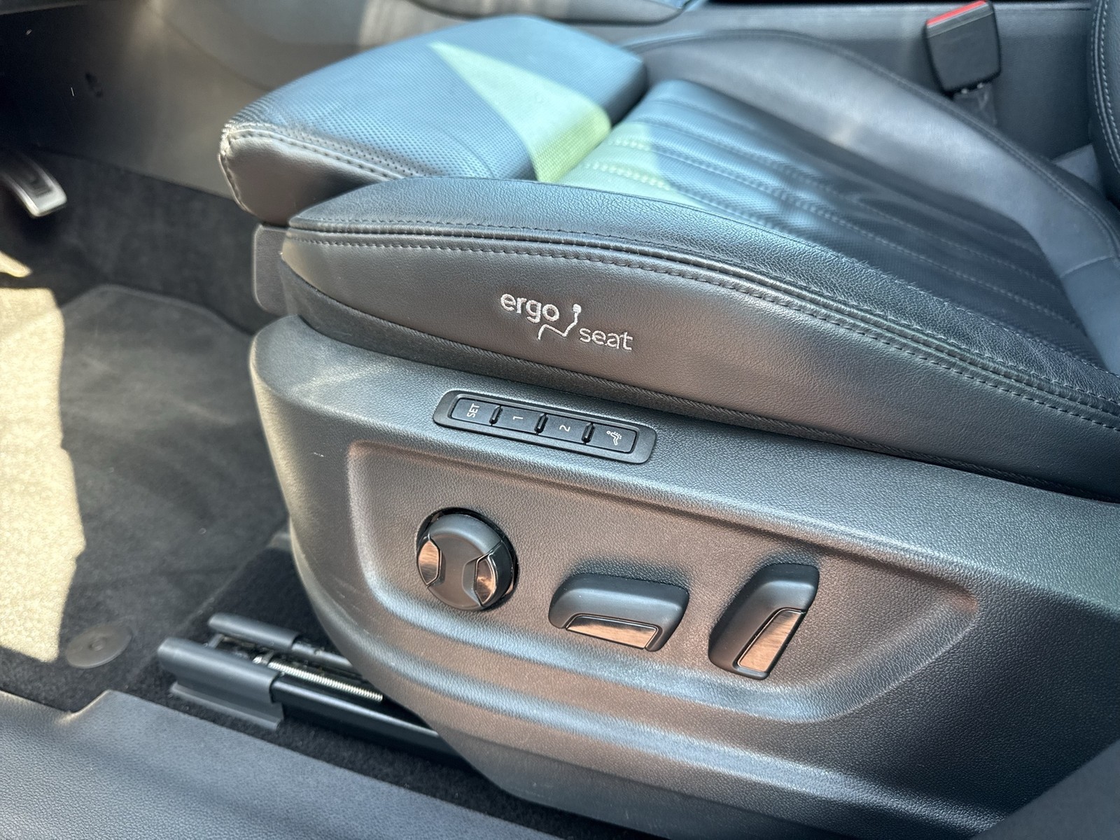 Skoda Kodiaq 2.0 L&K 4X4 LEDER 360°CAM ACC LM19 MATRIX