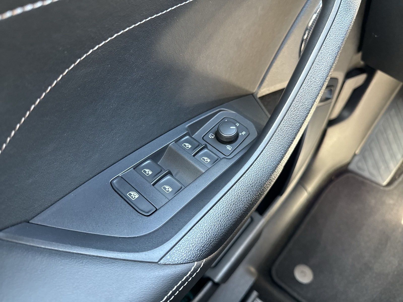 Skoda Kodiaq 2.0 L&K 4X4 LEDER 360°CAM ACC LM19 MATRIX