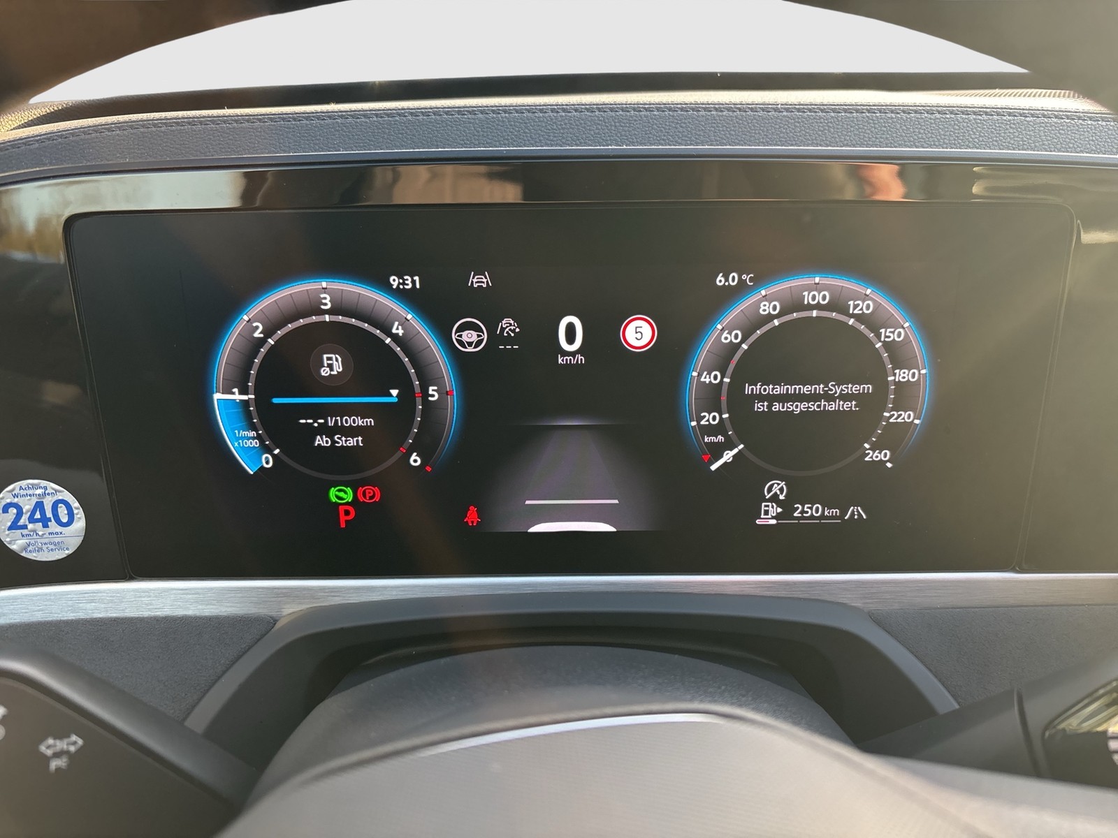 Volkswagen Passat Variant 2.0 R-LINE NEUES MODELL AHK CAM