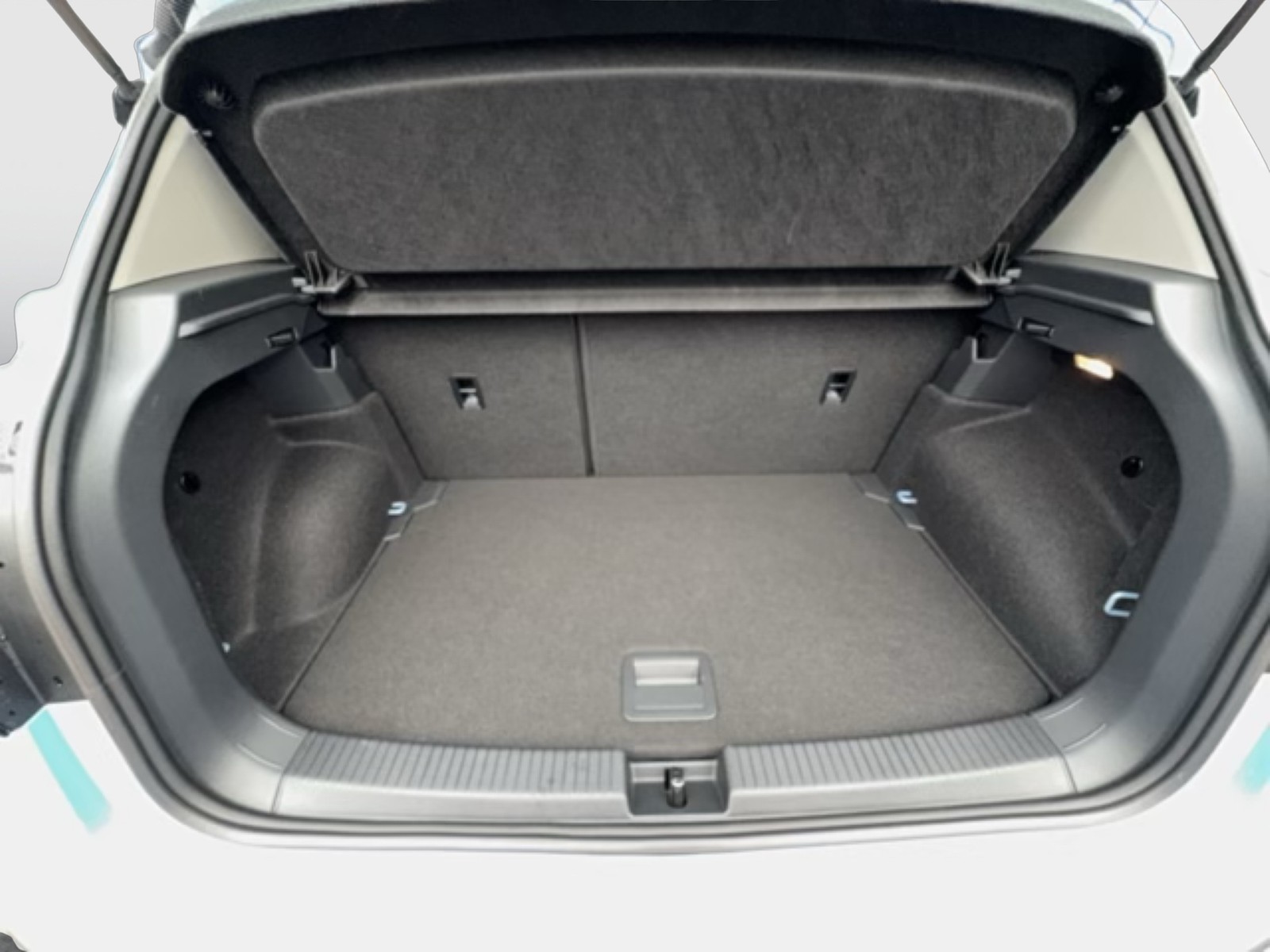 Volkswagen T-Cross 1.0 LIFE CAM ACC NAVI ALU CARPLAY SITZHZ