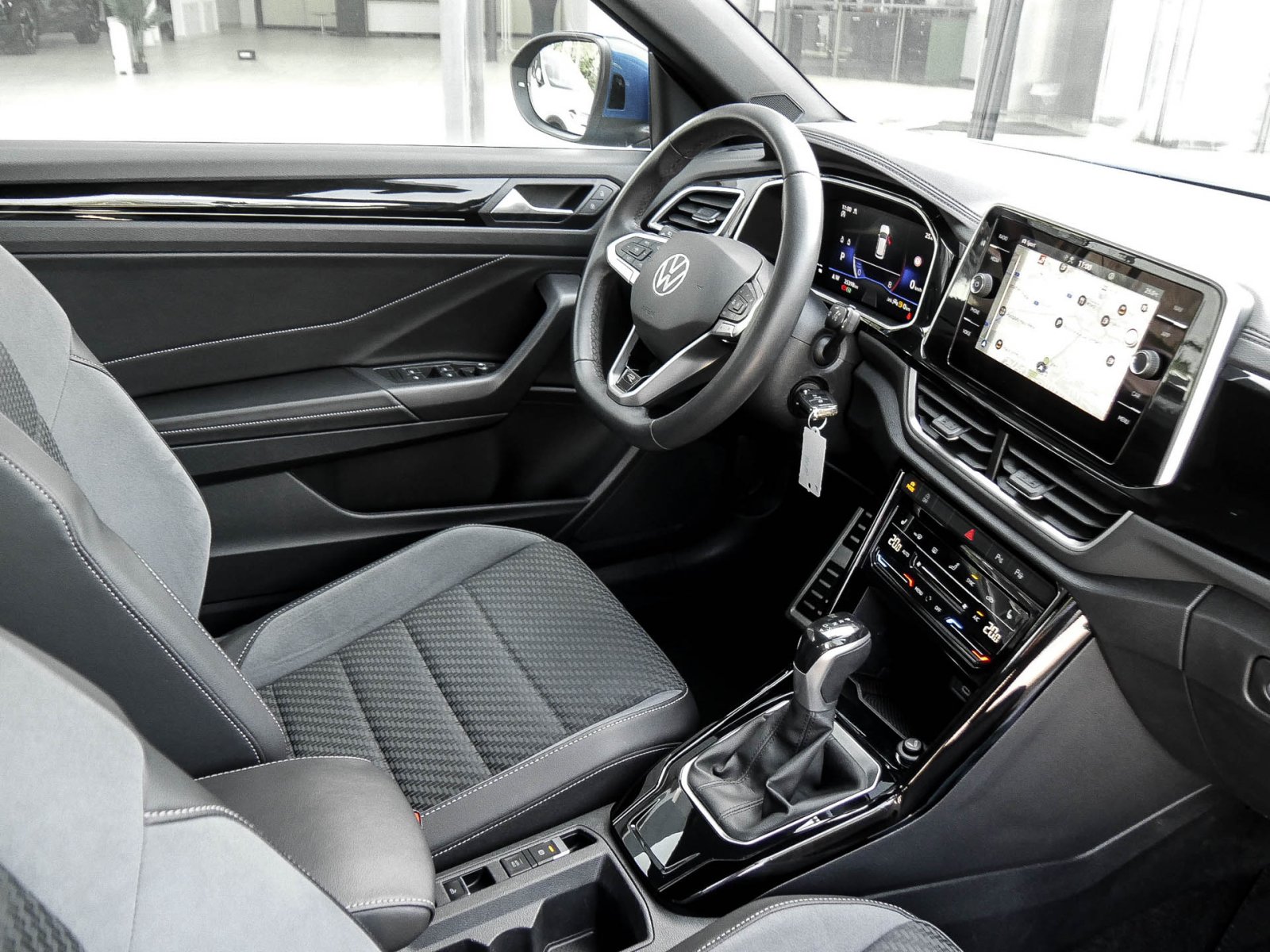 Volkswagen T-Roc Cabriolet 1.5 R-LINE AHK ACC LM17 NAVI