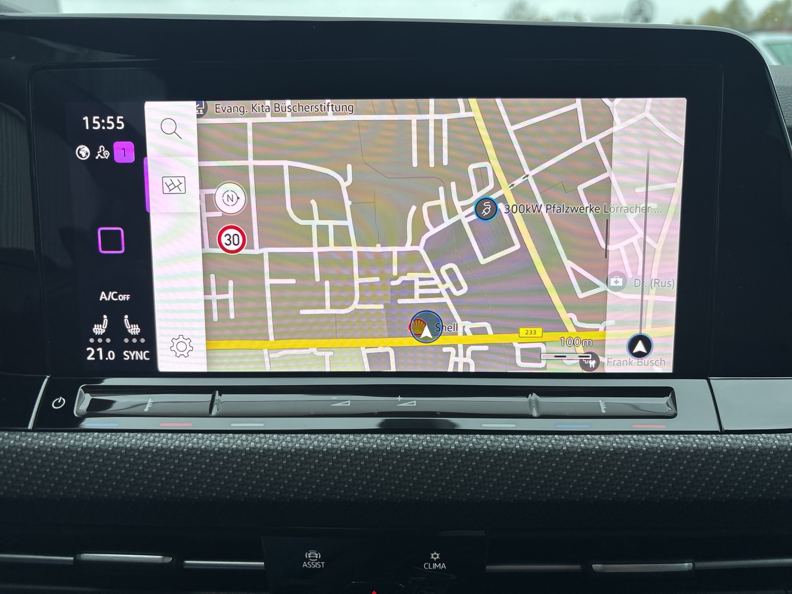 Volkswagen Golf VIII 2.0 R 4X4 PANO AHK CAM ACC LM18 NAVI