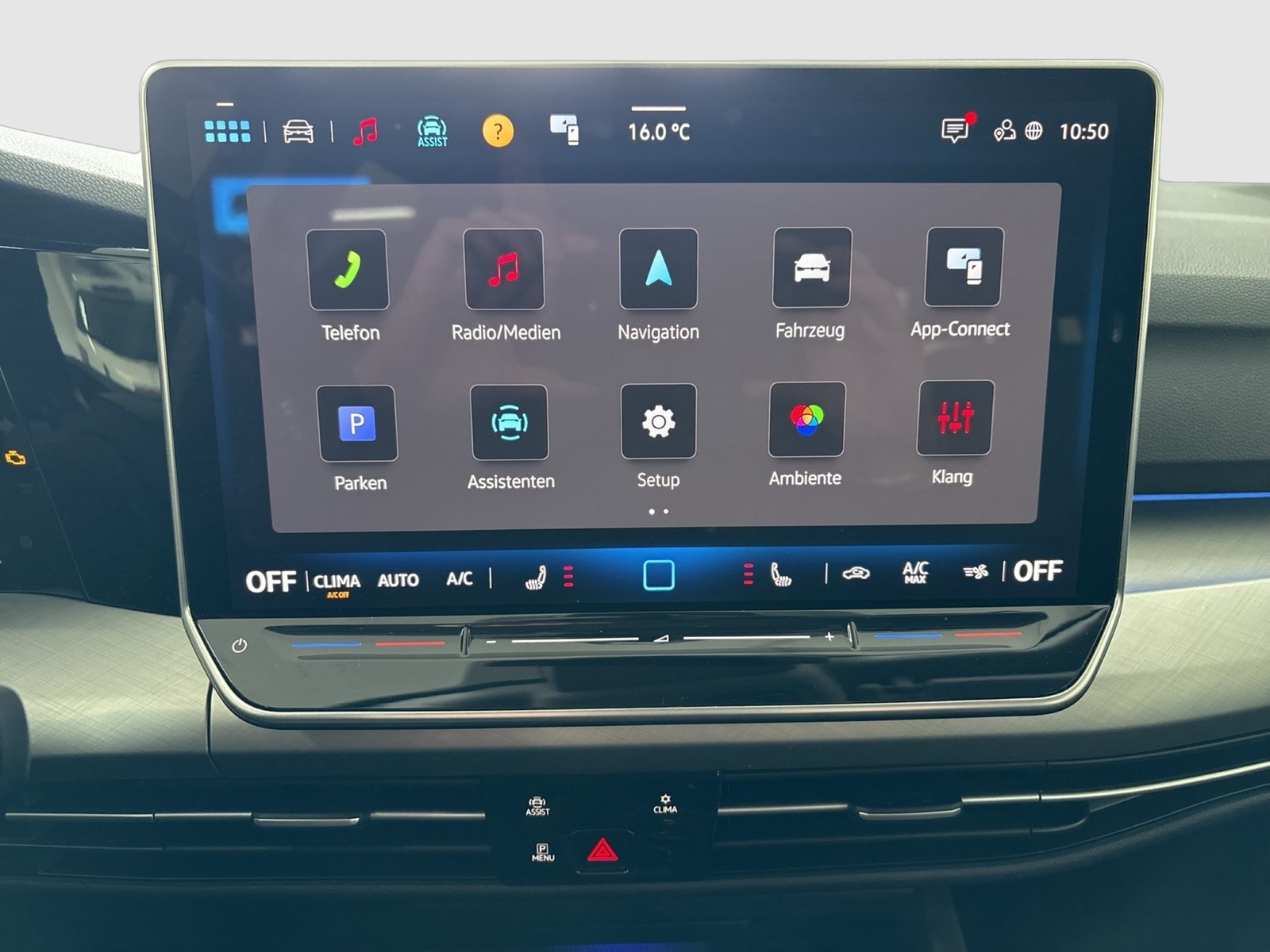 Volkswagen Golf Variant VIII 1.5 LIFE HARMAN KARDON CAM ACC