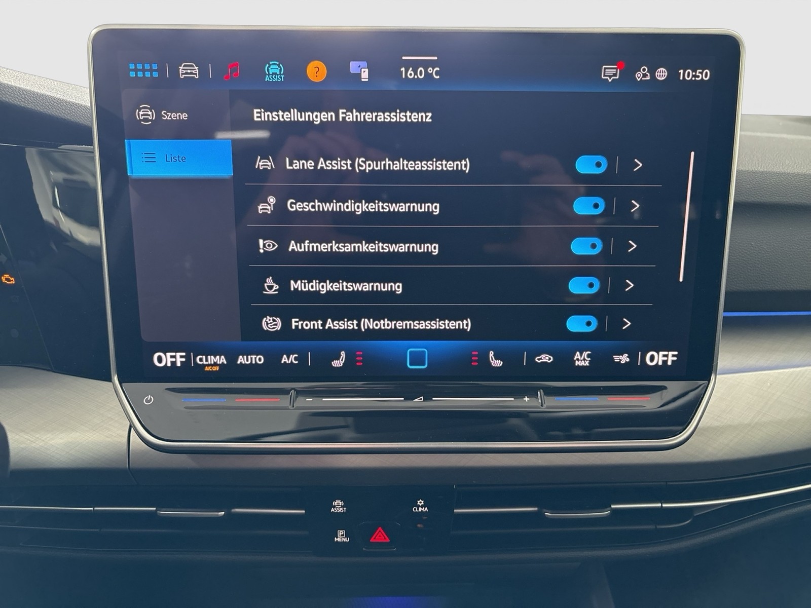 Volkswagen Golf Variant VIII 1.5 LIFE HARMAN KARDON CAM ACC
