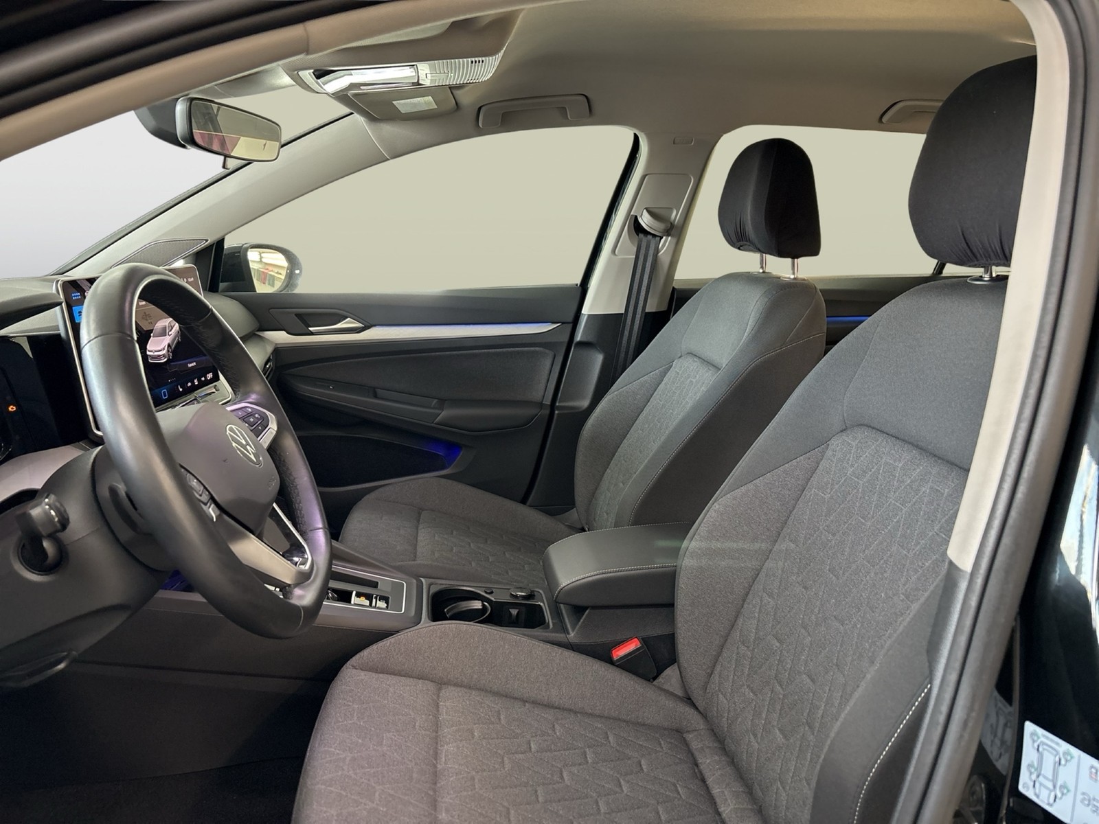 Volkswagen Golf Variant VIII 1.5 LIFE HARMAN KARDON CAM ACC