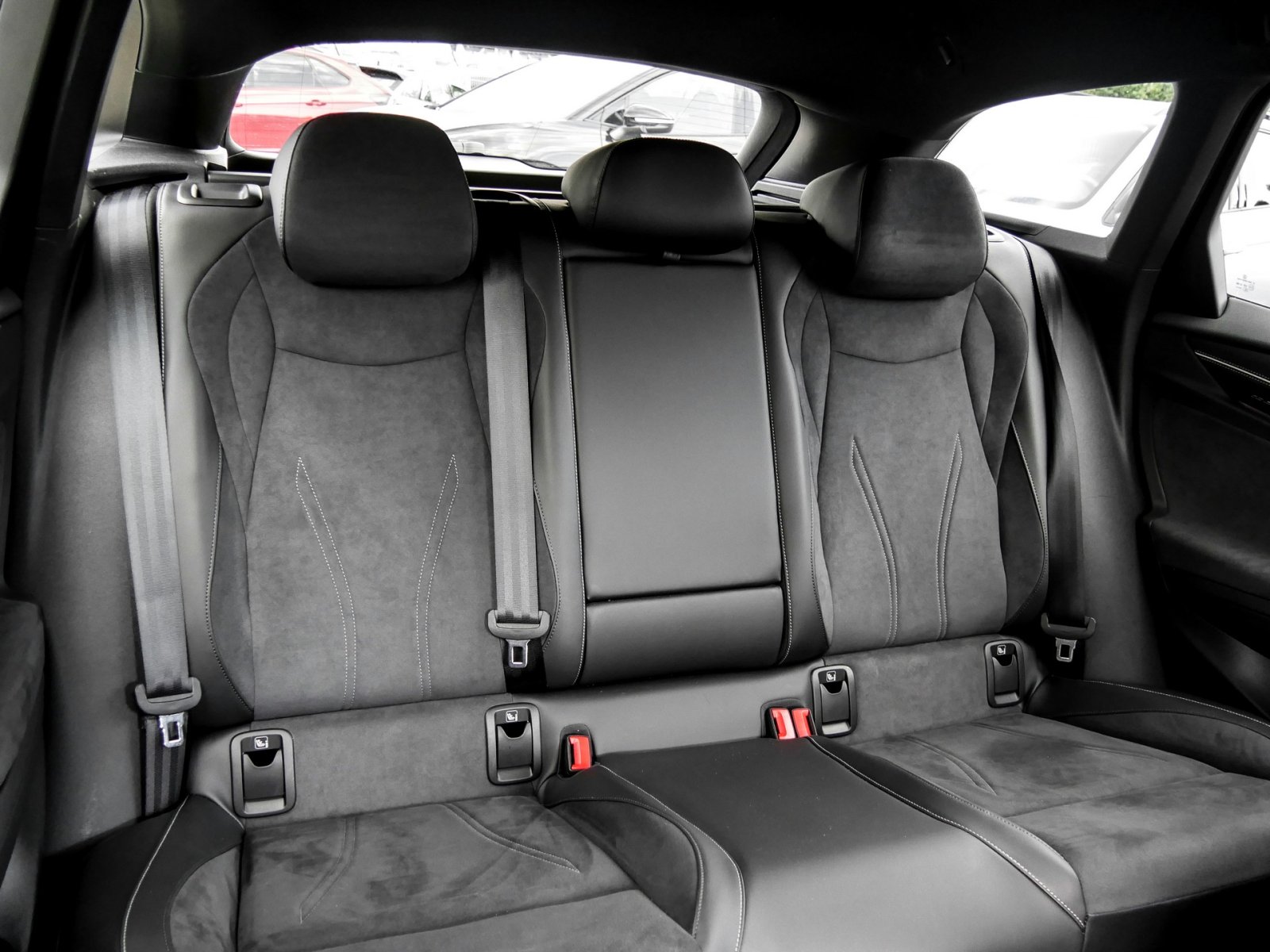 Volkswagen ID.7 Tourer PRO AHK 360°CAM ACC LM20 E-KLAPPE