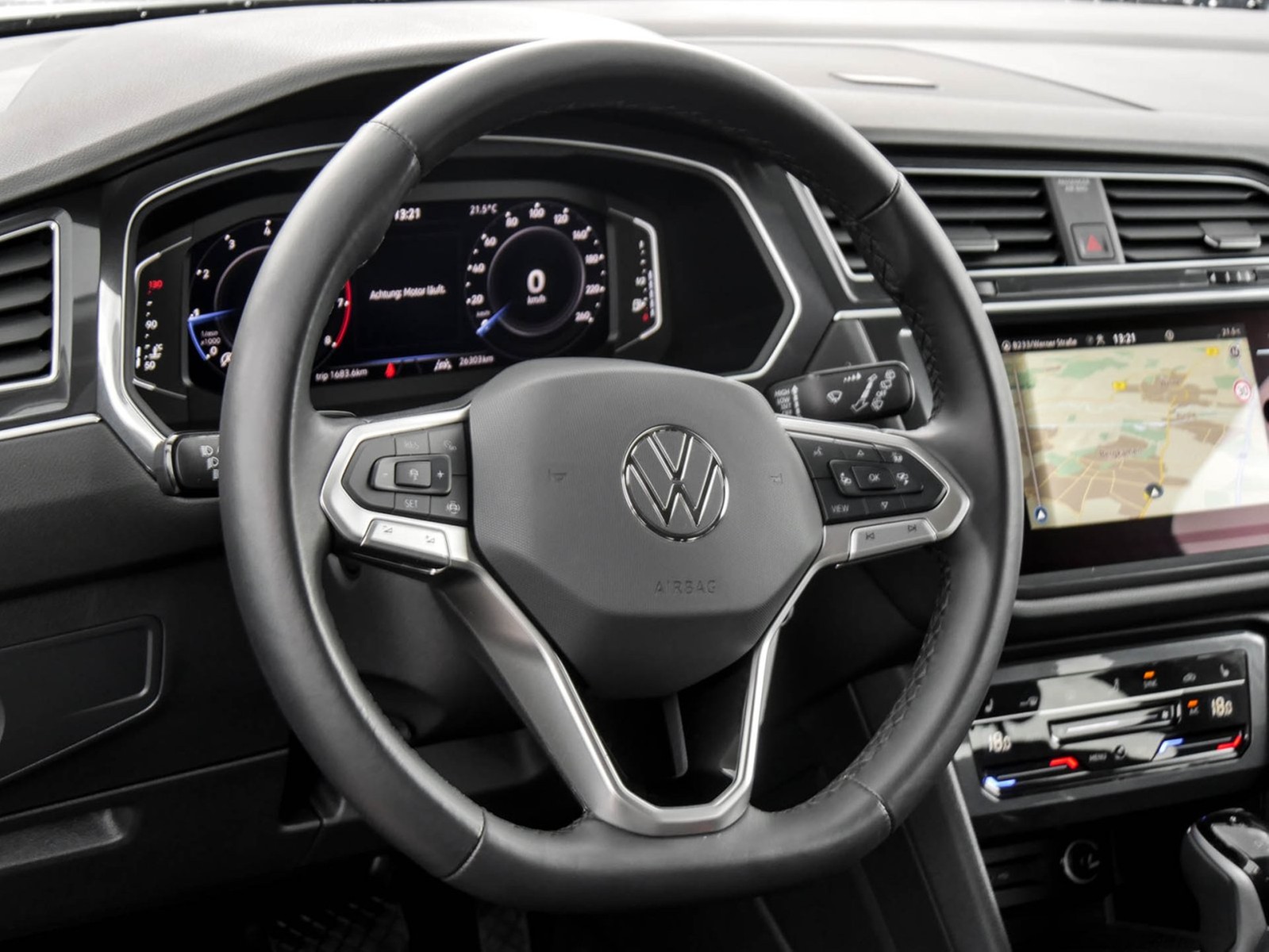 Volkswagen Tiguan Allspace 1.5 LIFE 7SITZE AHK ACC LM18 NAVI