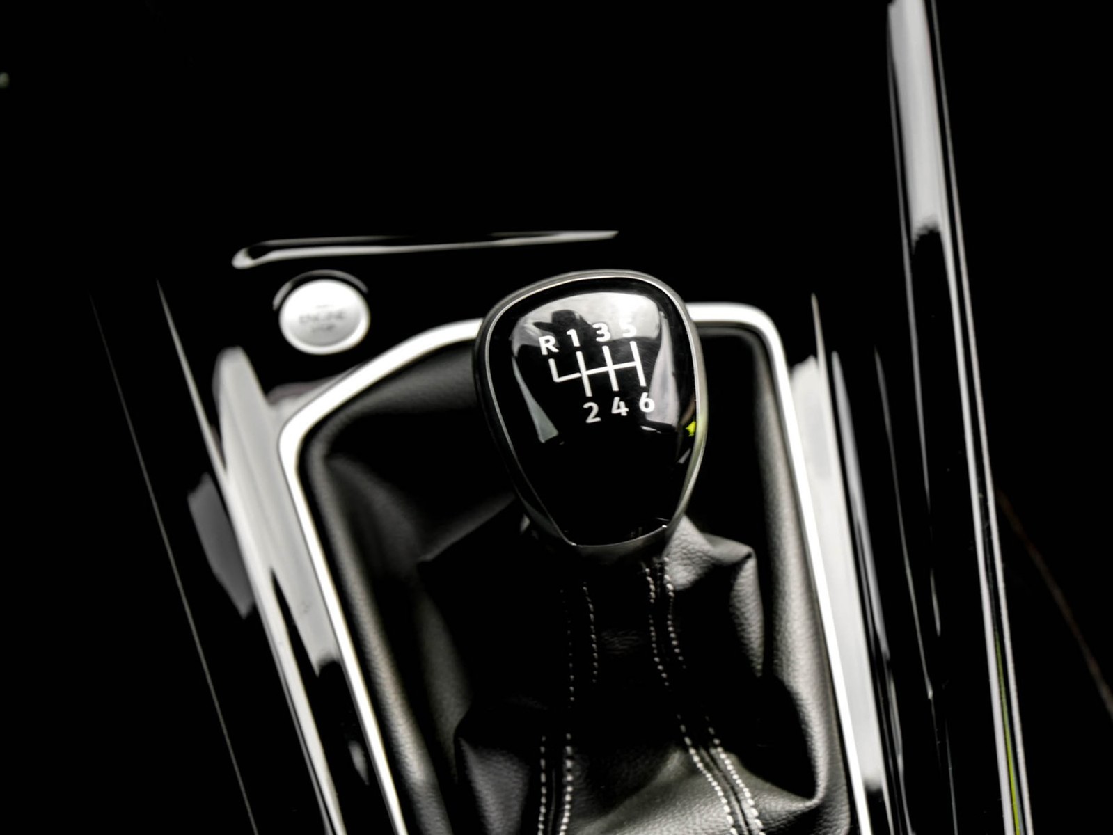 Volkswagen Golf Variant VIII 1.5 R-LINE FACELIFT CAM ACC 17Z