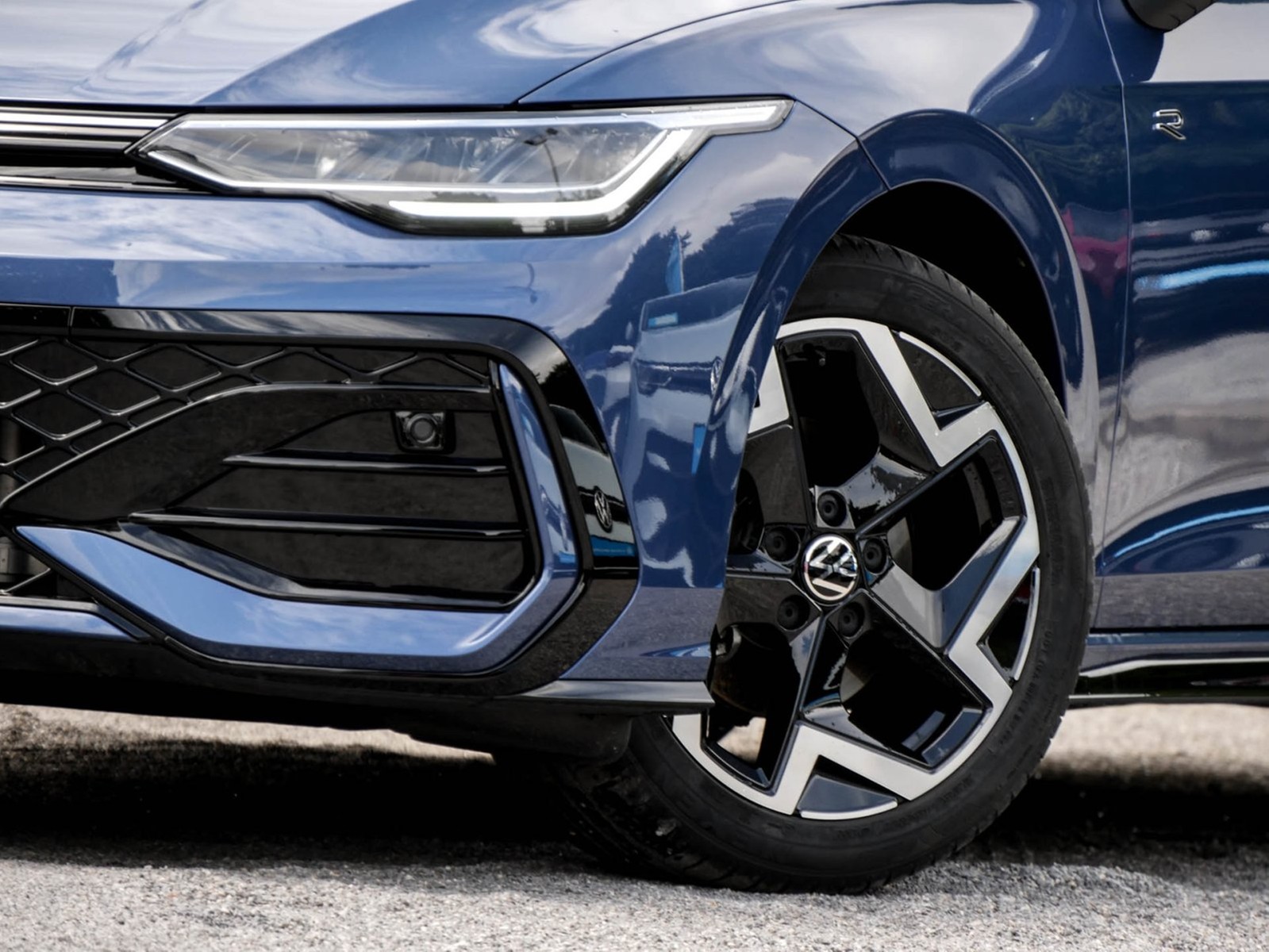 Volkswagen Golf Variant VIII 1.5 R-LINE FACELIFT CAM ACC 17Z