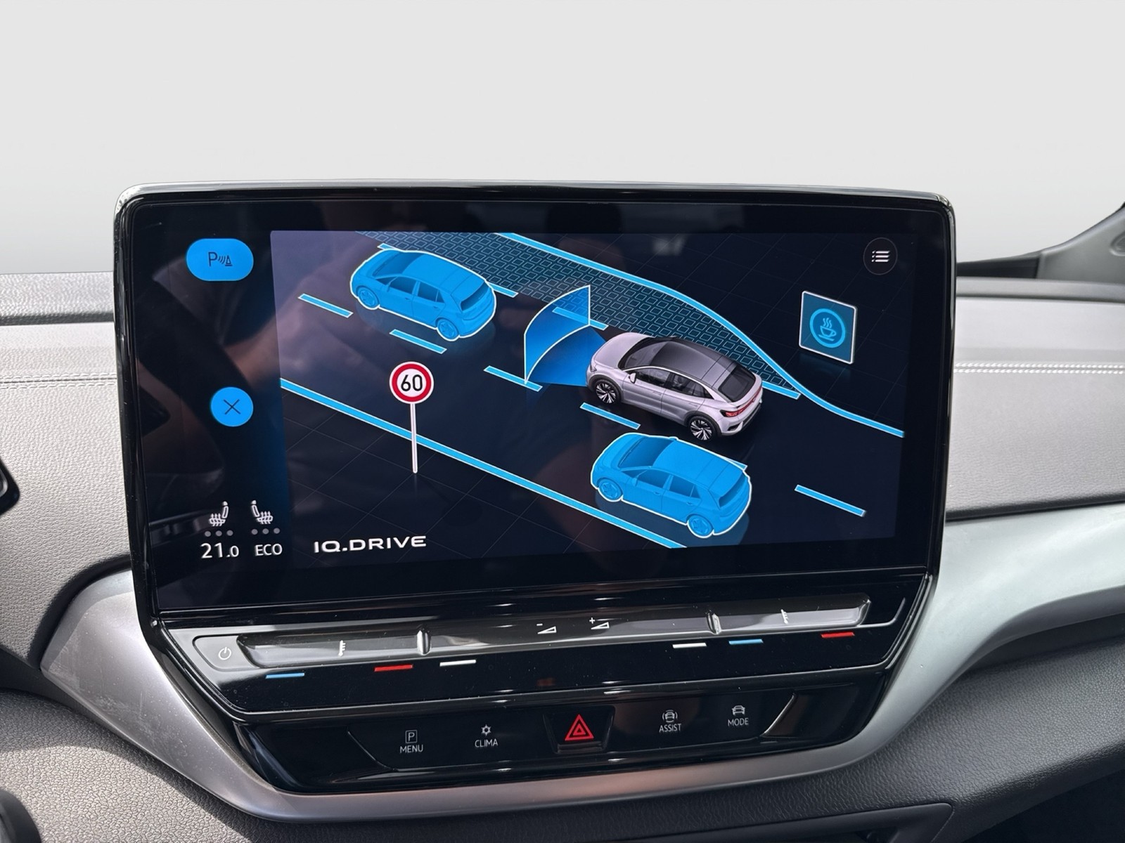 Volkswagen ID.5 Pro Performance WÄRMEPUMPE AHK 360°CAM LM21