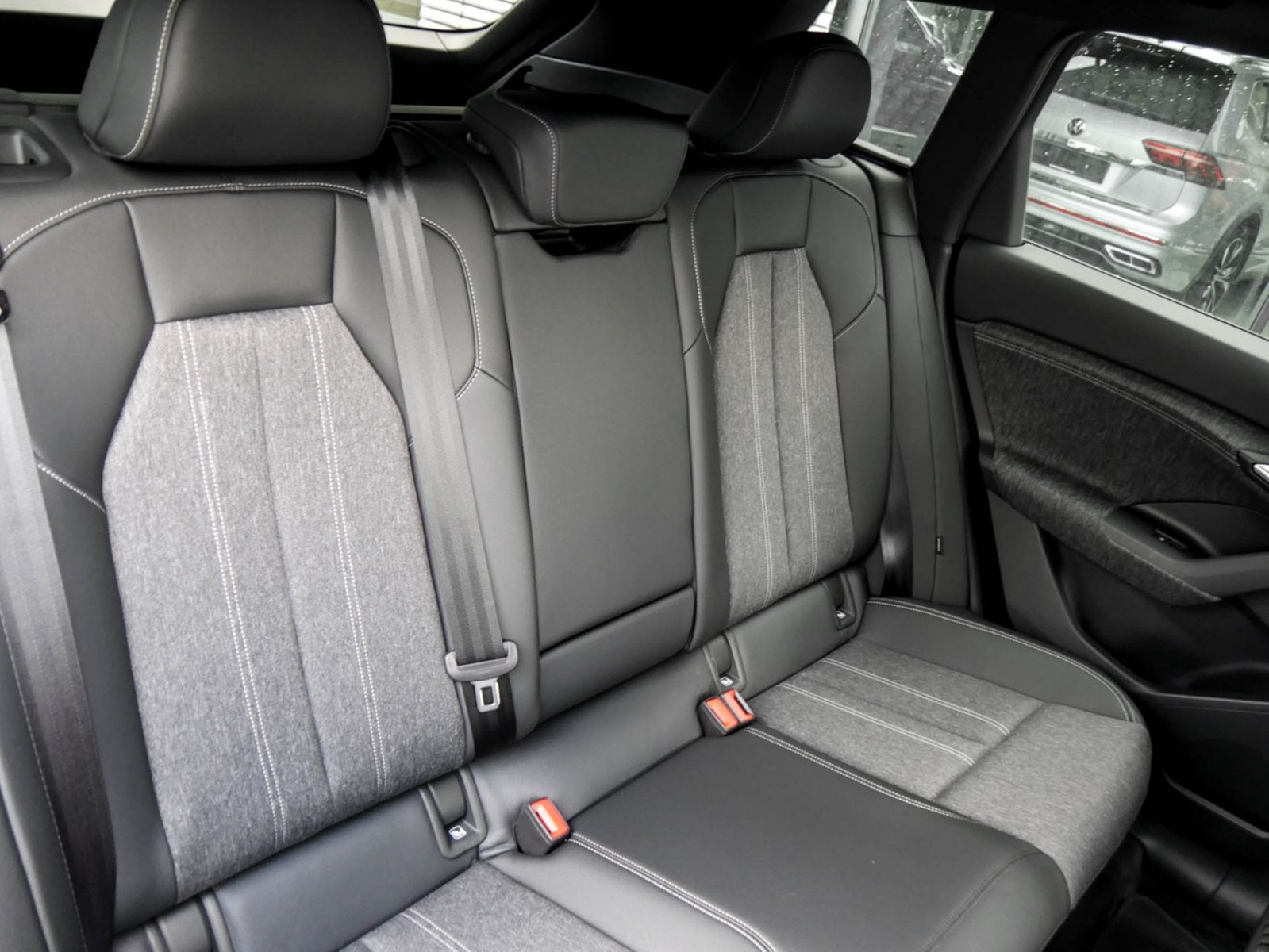 Audi Q6 e-tron performance S LINE edition one grey 21Z