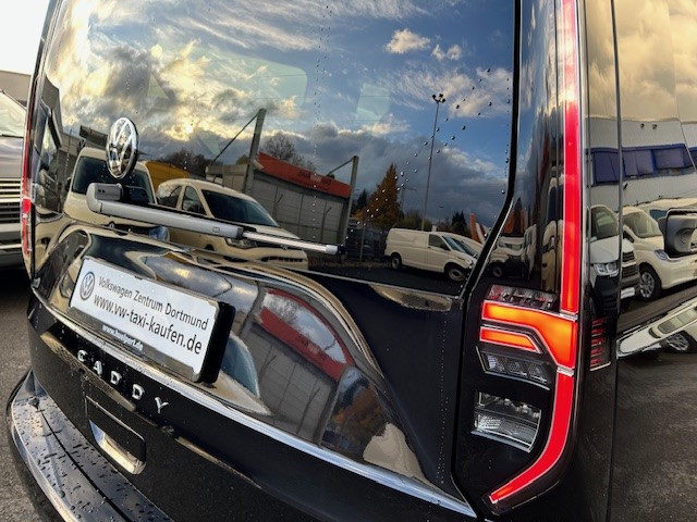 Volkswagen Caddy Maxi 2.0 TDI DSG TAXI