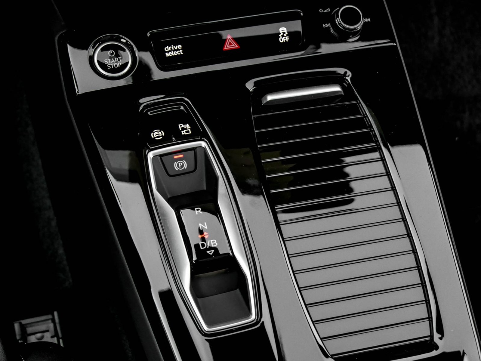 Audi Q6 e-tron performance S LINE edition one blue 21Z
