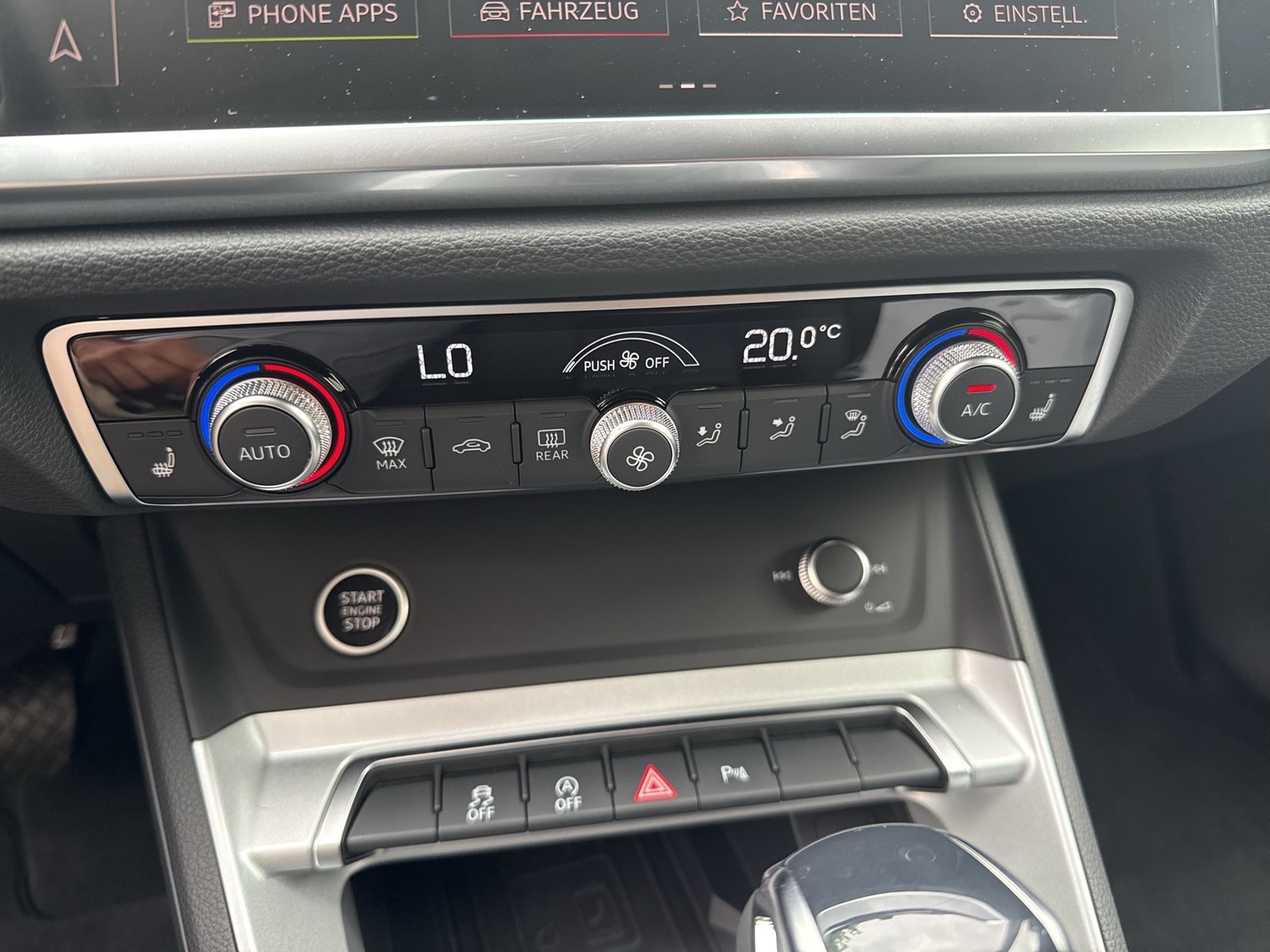 Audi Q3 35 S LINE AHK CAM ACC LM19 E-KLAPPE NAVI+