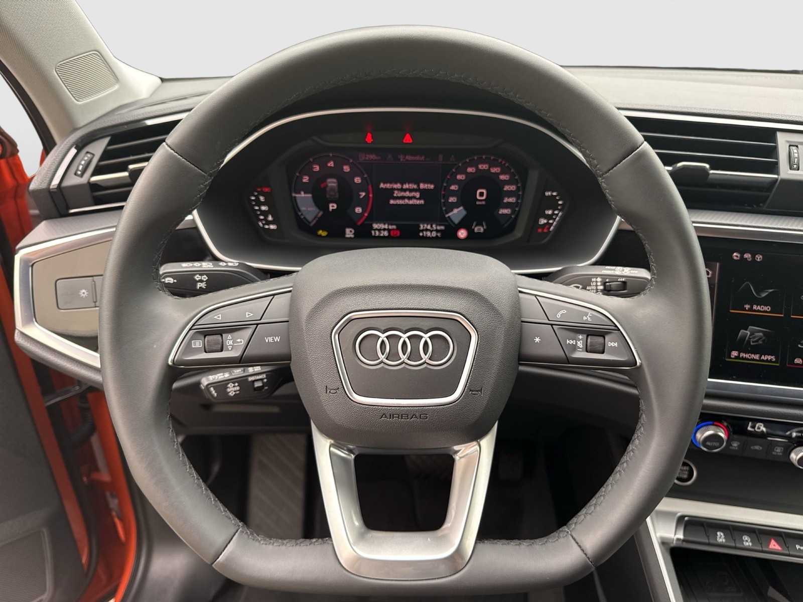 Audi Q3 35 S LINE AHK CAM ACC LM19 E-KLAPPE NAVI+