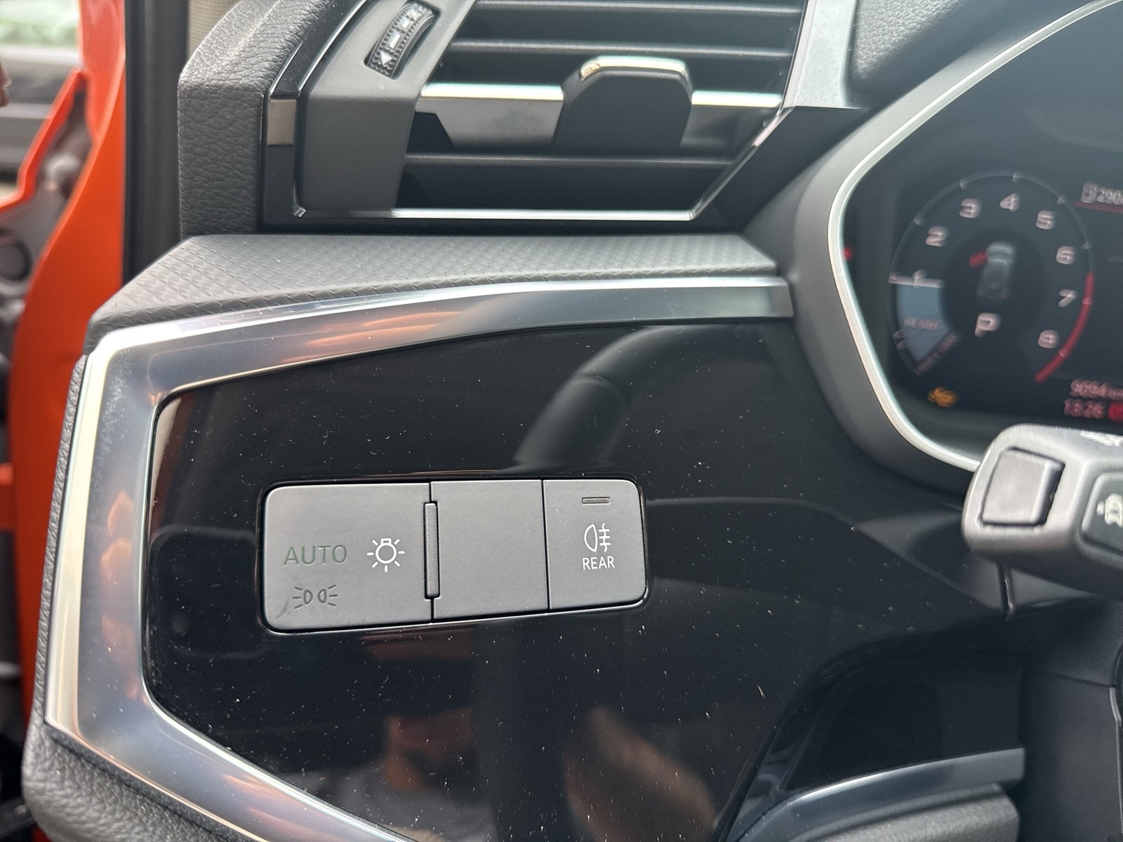 Audi Q3 35 S LINE AHK CAM ACC LM19 E-KLAPPE NAVI+