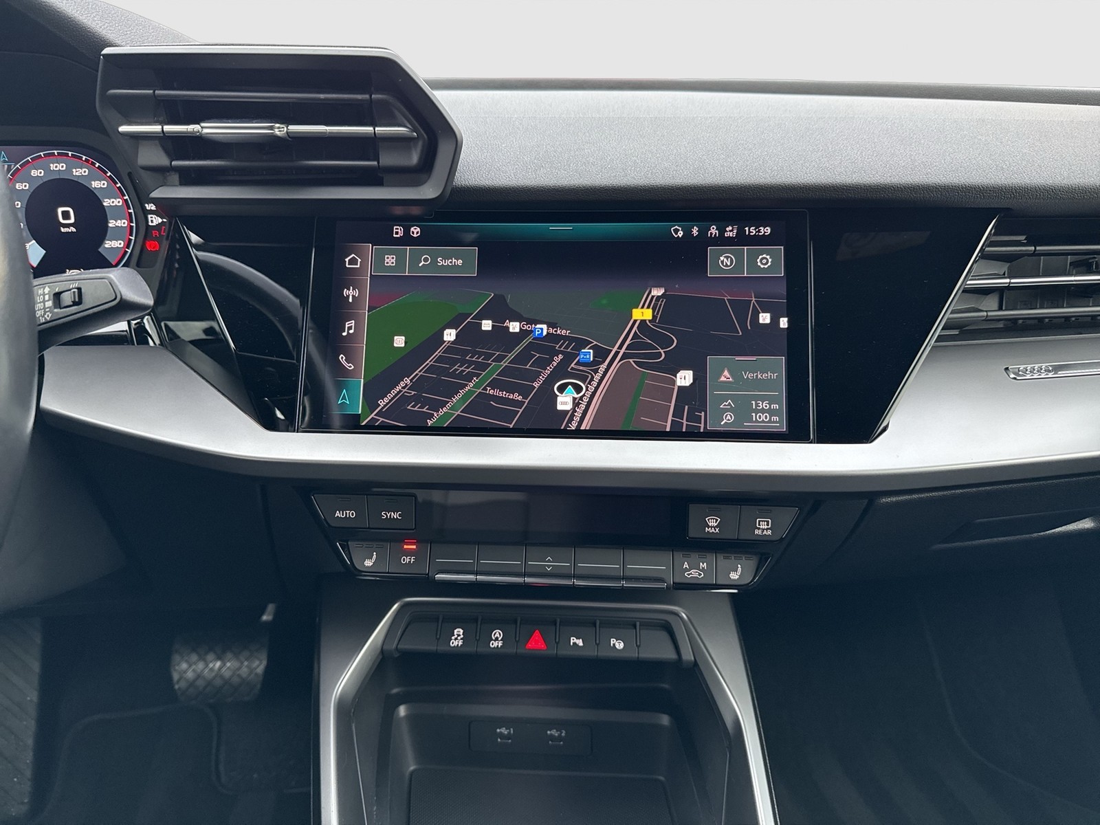 Audi A3 35 advanced BLACKPAK CAM LM18 NAVI+ SITZHEIZ.