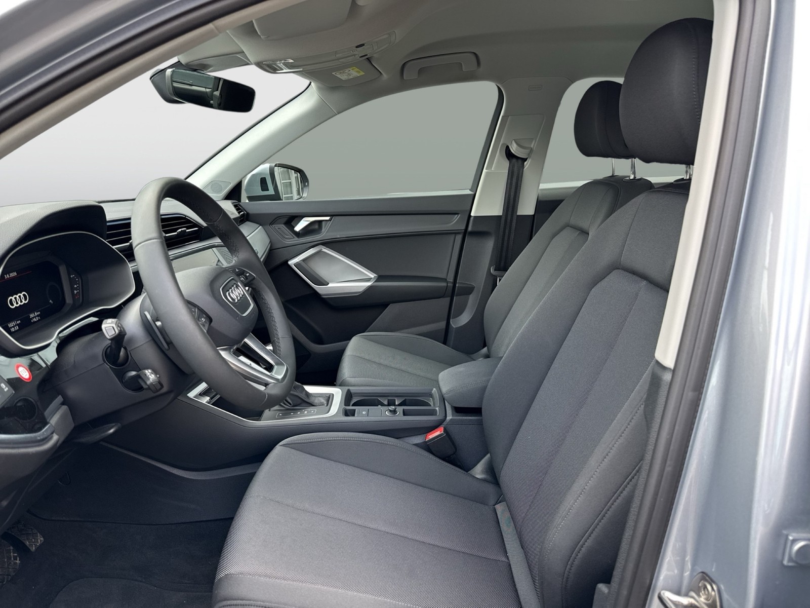 Audi Q3 35 CAM ACC E-KLAPPE NAVI+ LM17 CARPLAY SITZHZ