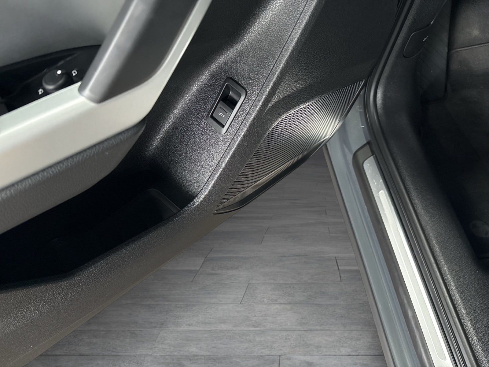 Audi Q3 35 TFSI S tronic advanced LED+Sportsitze+AHK+Optikpaket+Kamera+