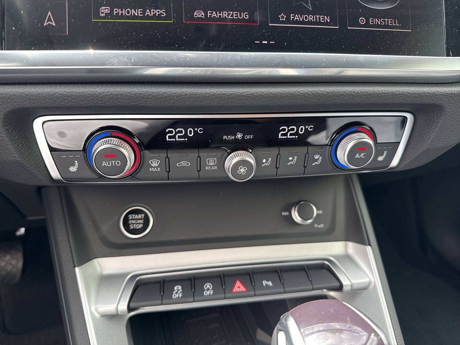 Audi Q3 35 advanced AHK ACC LM18 E-KLAPPE NAVI+