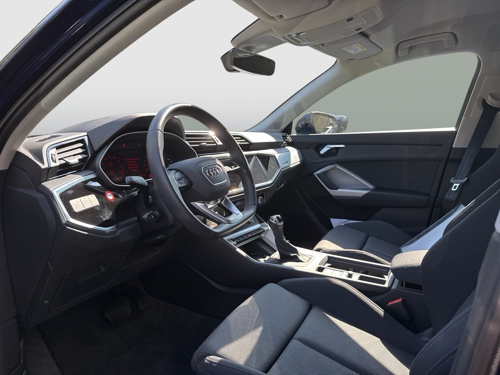 Audi Q3 Sportback 35 S LINE AHK ACC LM18 EKLAPPE NAVI+