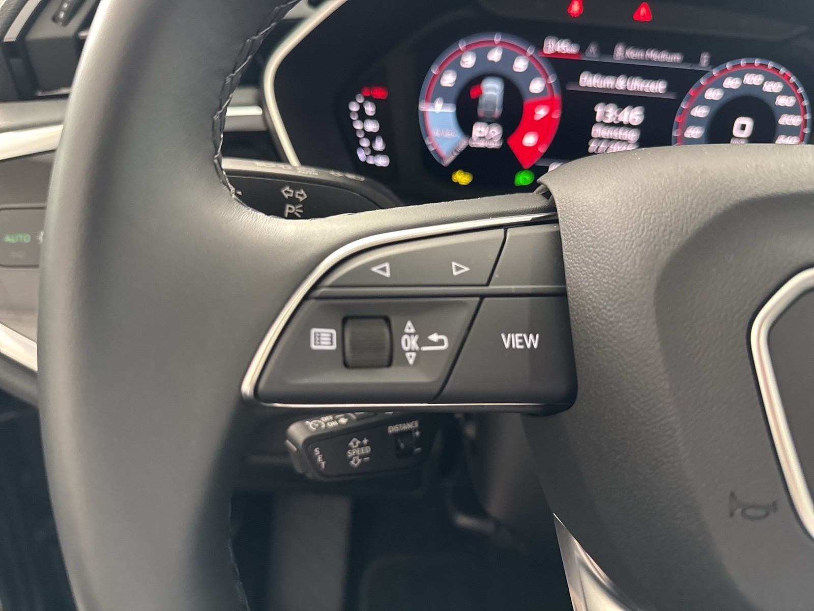 Audi Q3 Sportback 35 S LINE AHK ACC LM18 CARPLAY