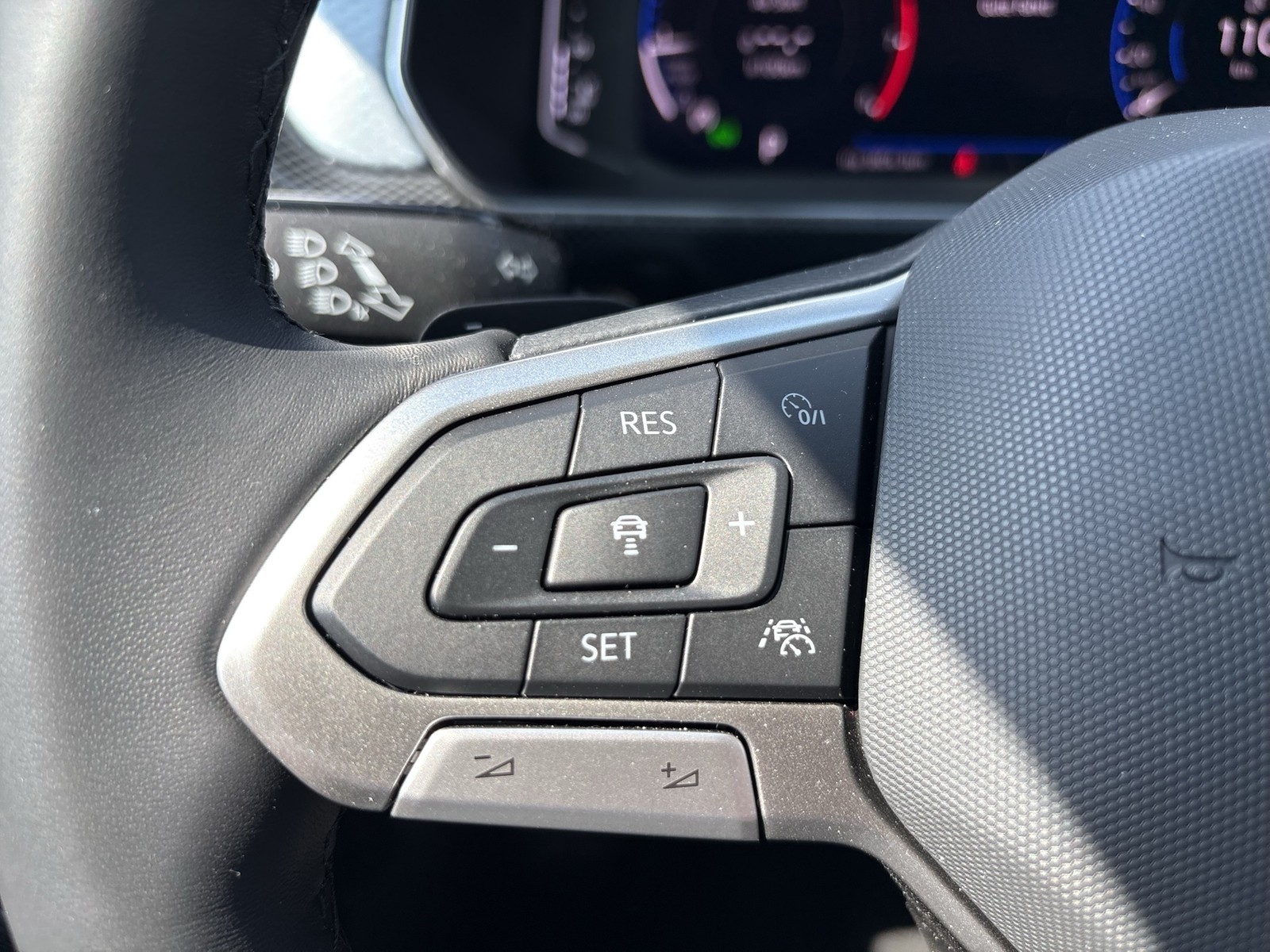 Volkswagen T-Cross 1.5 ENERGY ACC MATRIX CARPLAY ALU SITZHZ