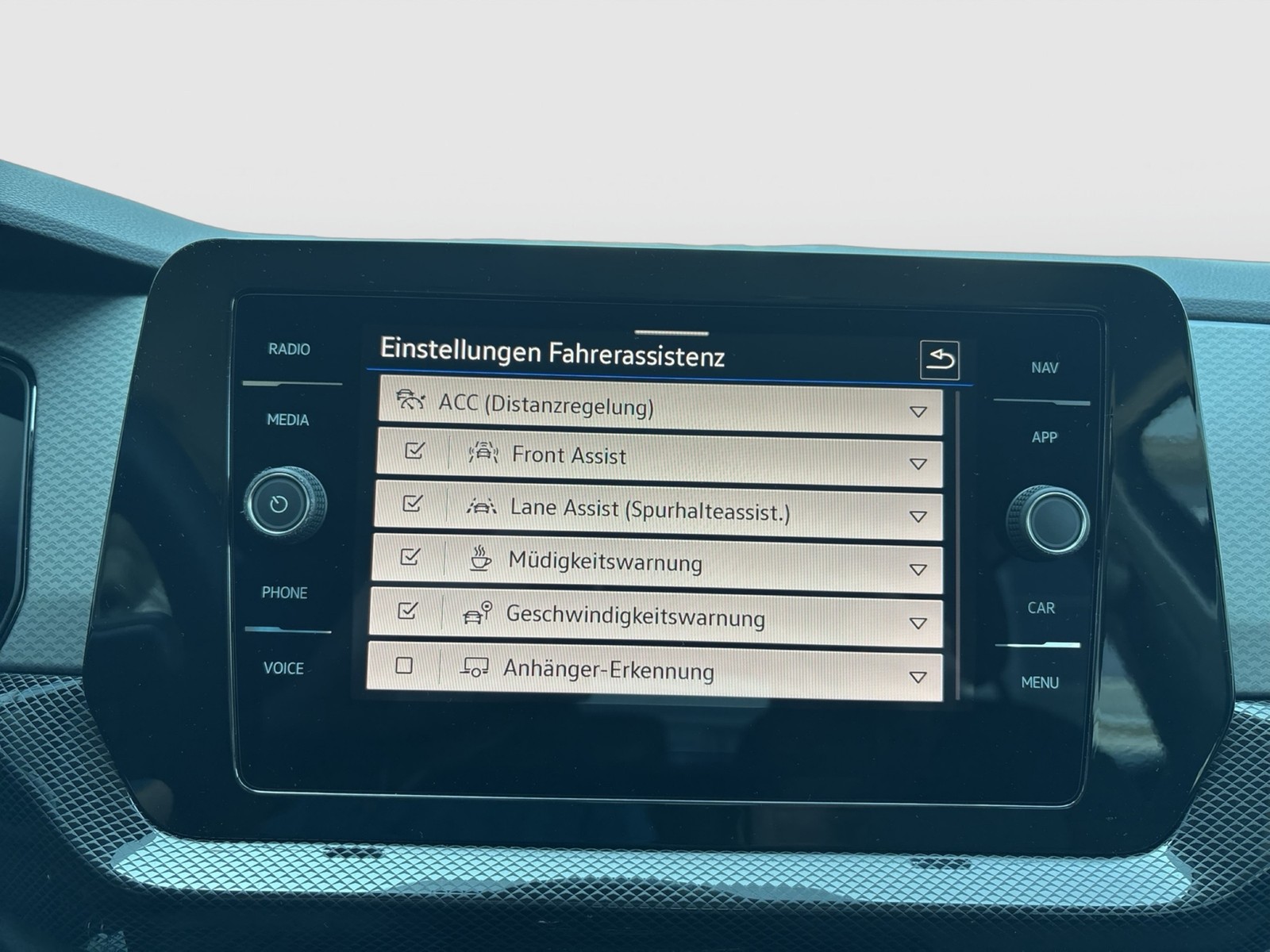 Volkswagen T-Cross 1.5 LIFE AHK ACC NAVI CARPLAY ALU SITZHZ