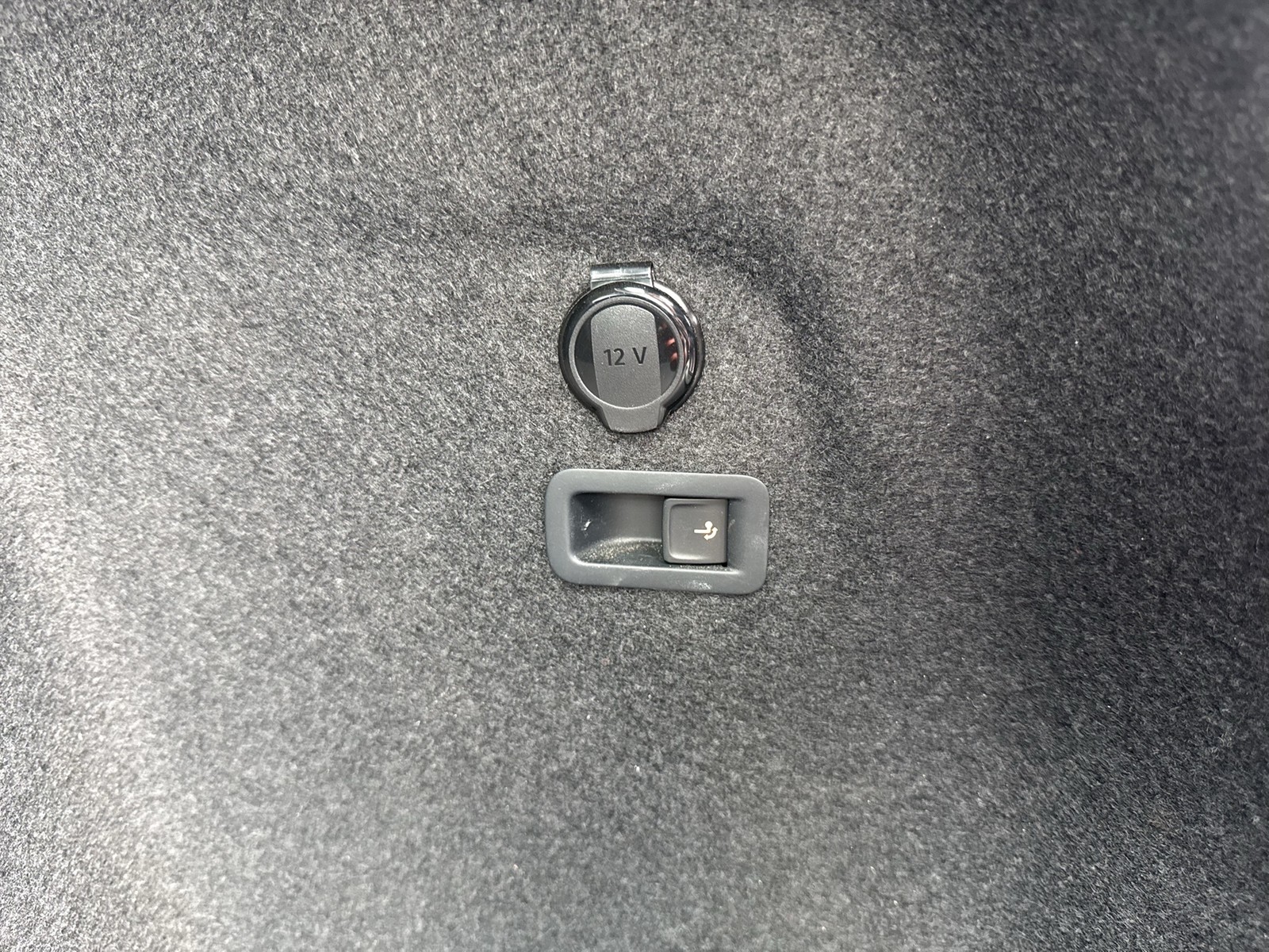 Volkswagen Golf Variant VIII 1.5 LIFE AHK CAM ACC CARPLAY