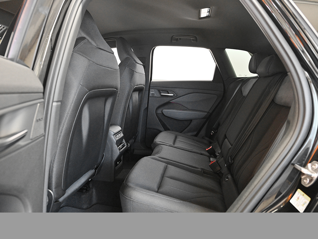 Audi Q3 e-hybrid S tronic S Line AHK+Sonnenschutzverglasung+Tech+LED