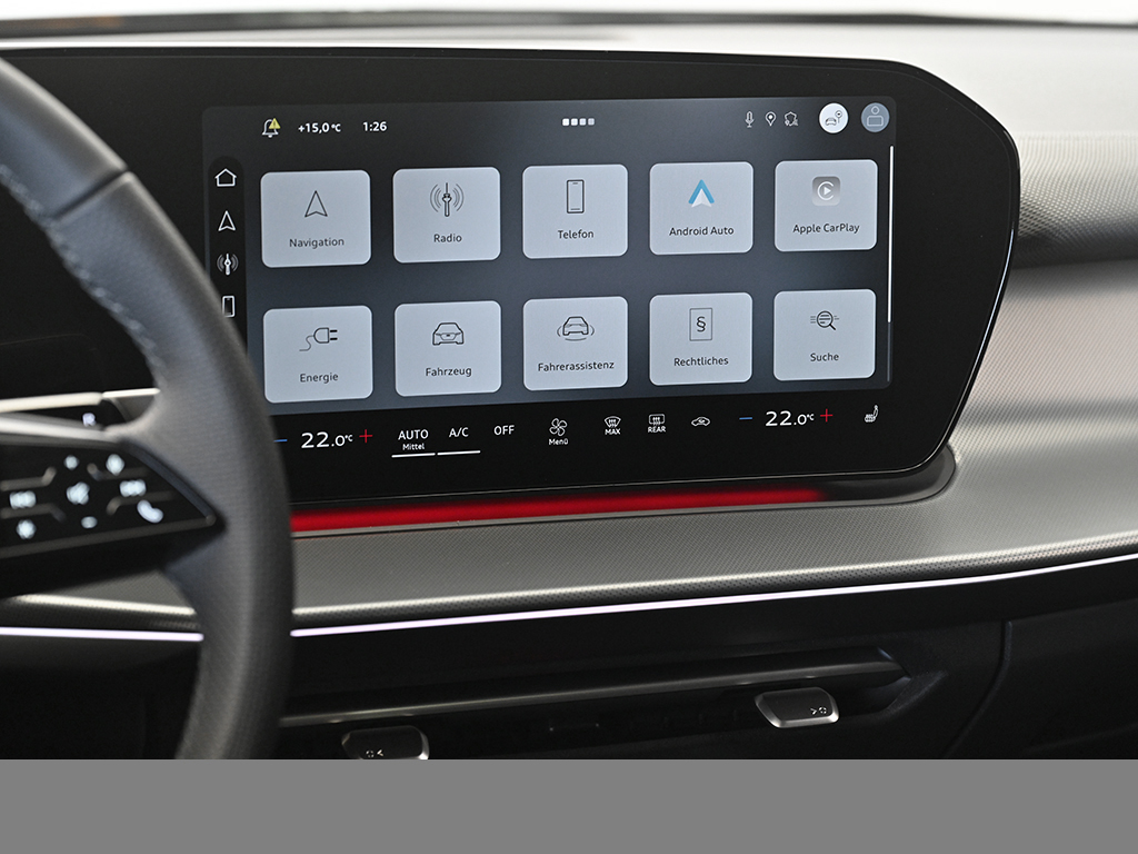 Audi Q3 e-hybrid S tronic S Line AHK+Sonnenschutzverglasung+Tech+LED