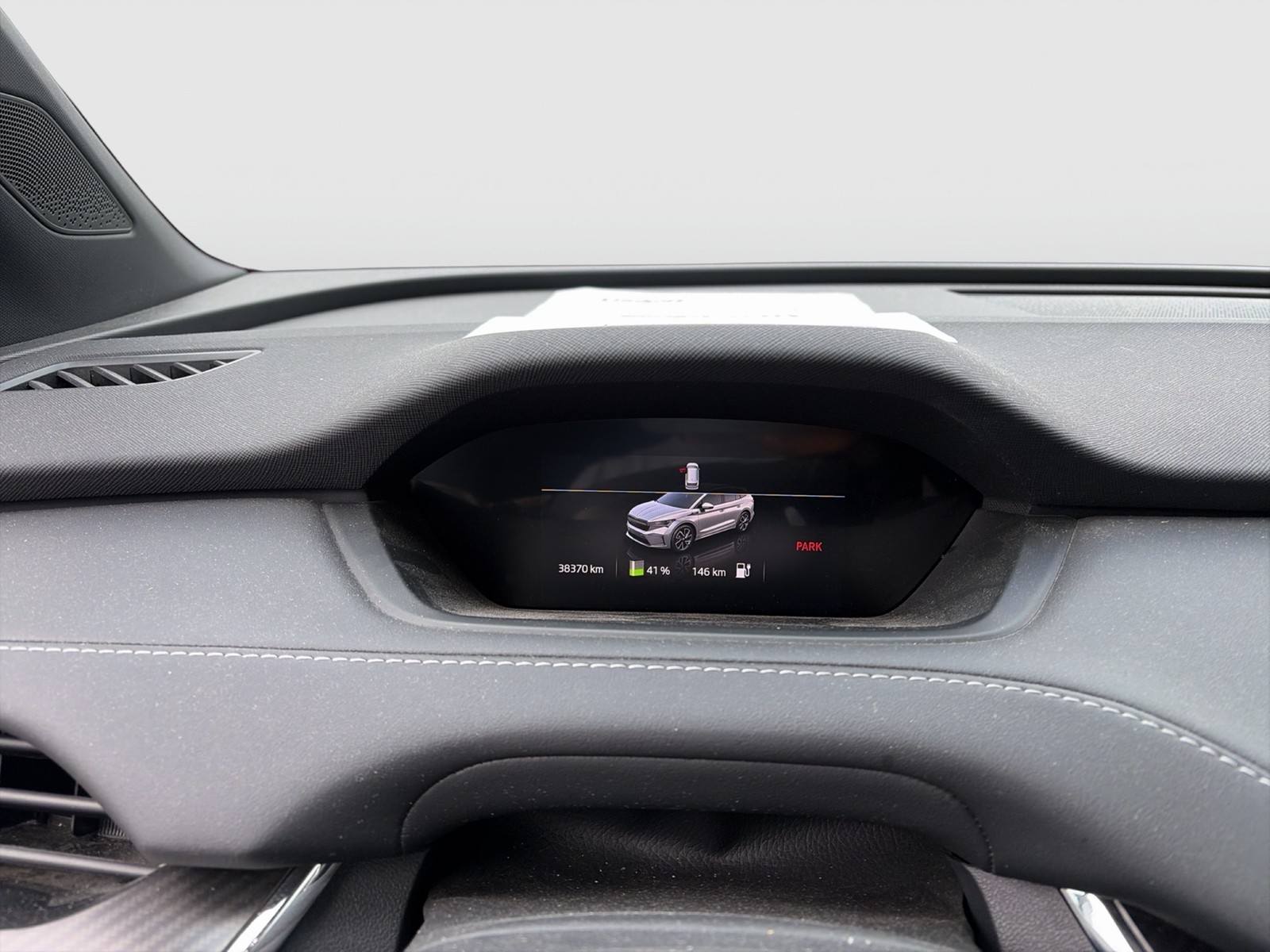 Skoda Enyaq 60 SPORTLINE WÄRMEPUMPE PANO AHK CAM LM20