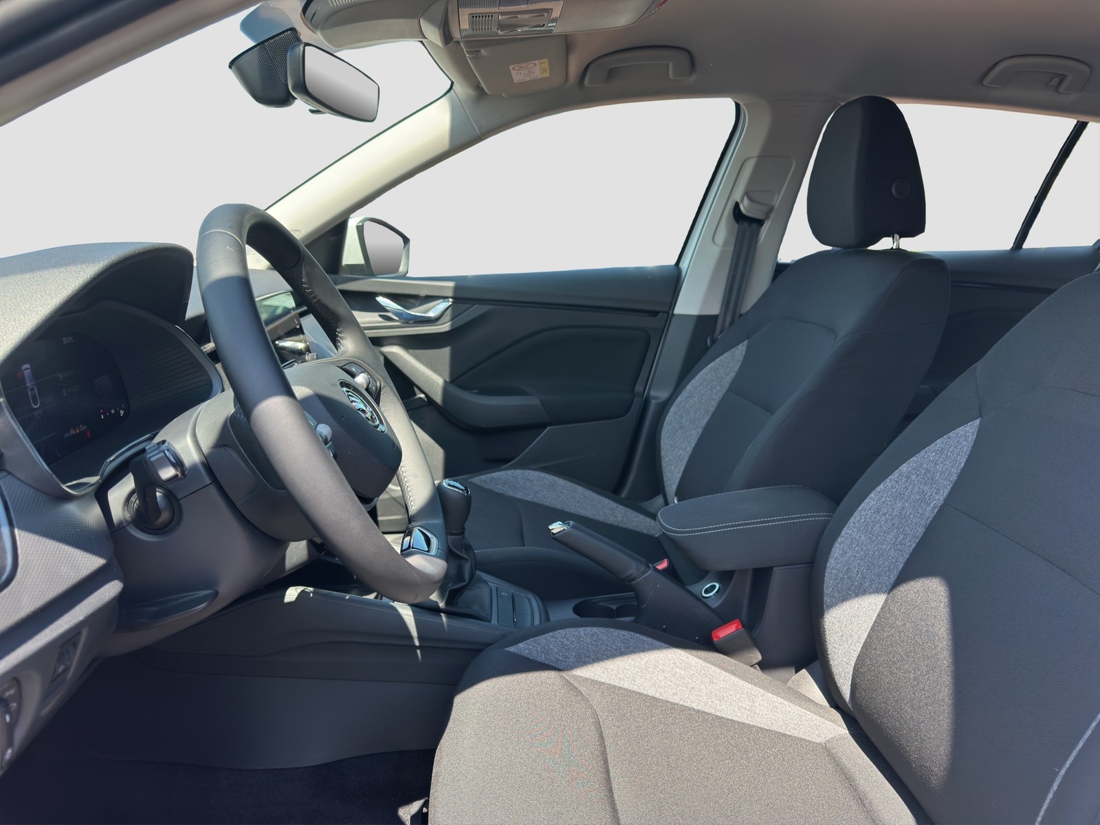 Skoda Scala 1.0 ESSENCE AHK-VORB. CARPLAY SITZHEIZUNG