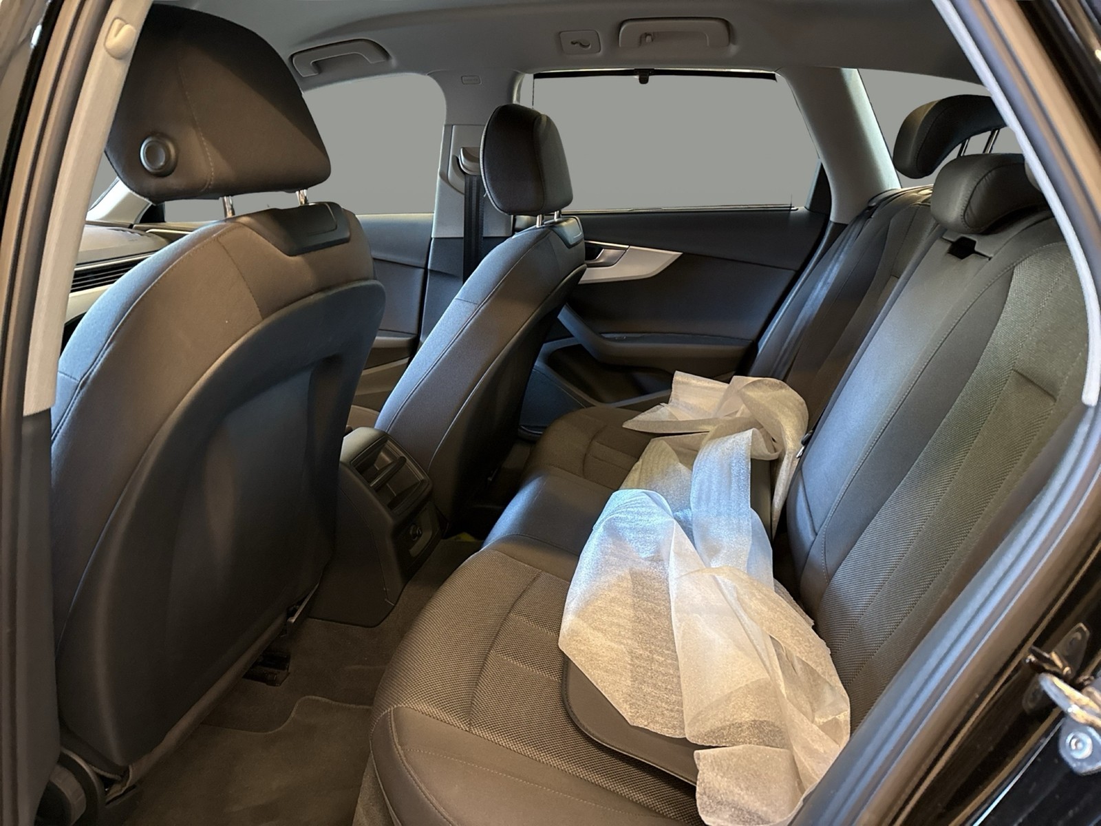 Audi A4 Avant 35 eKLAPPE NAVI+ ALU SITZHEIZUNG