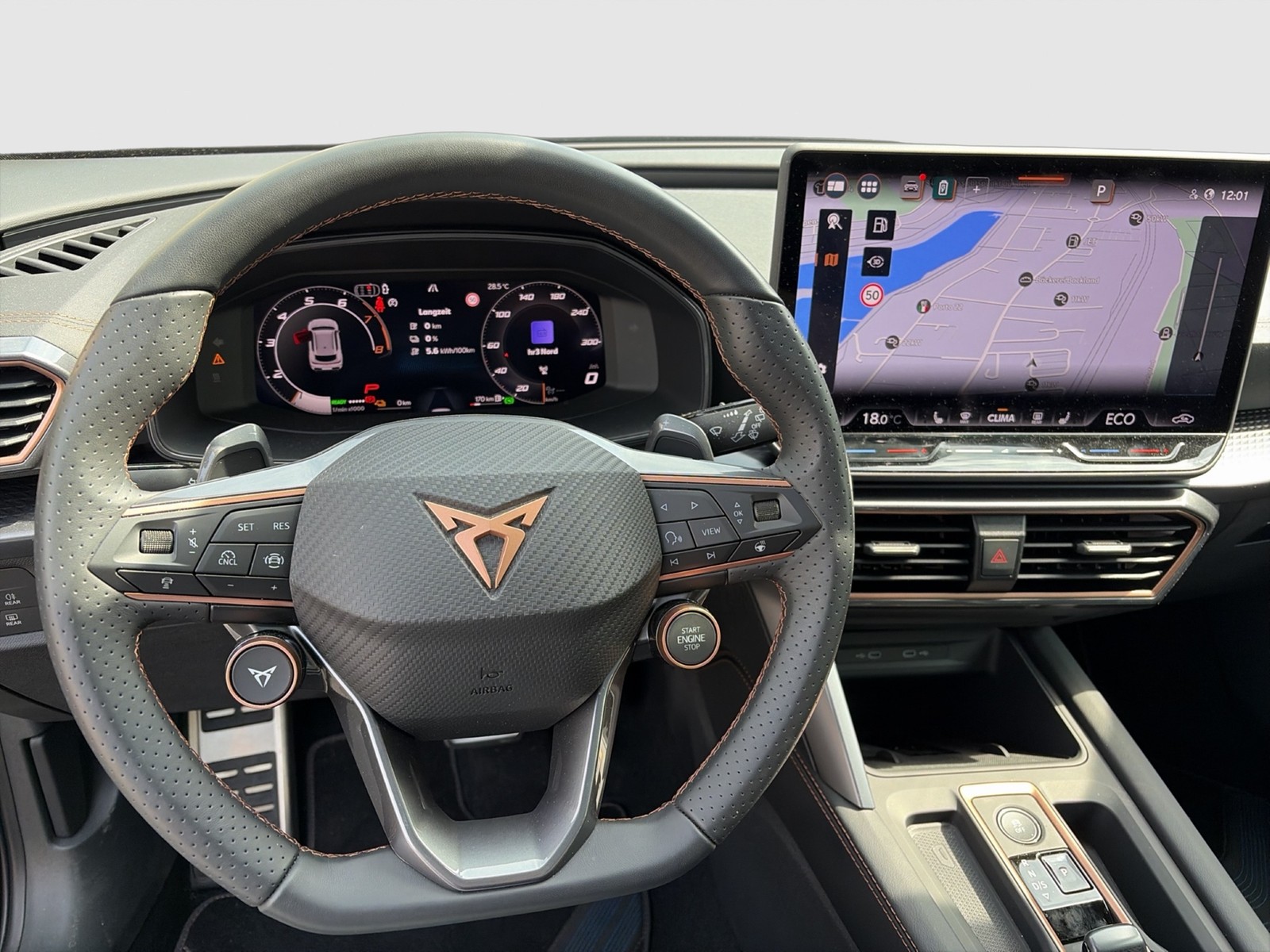Cupra Formentor 1.5 HYBRID VZ PANO AHK 360CAM ACC LM19