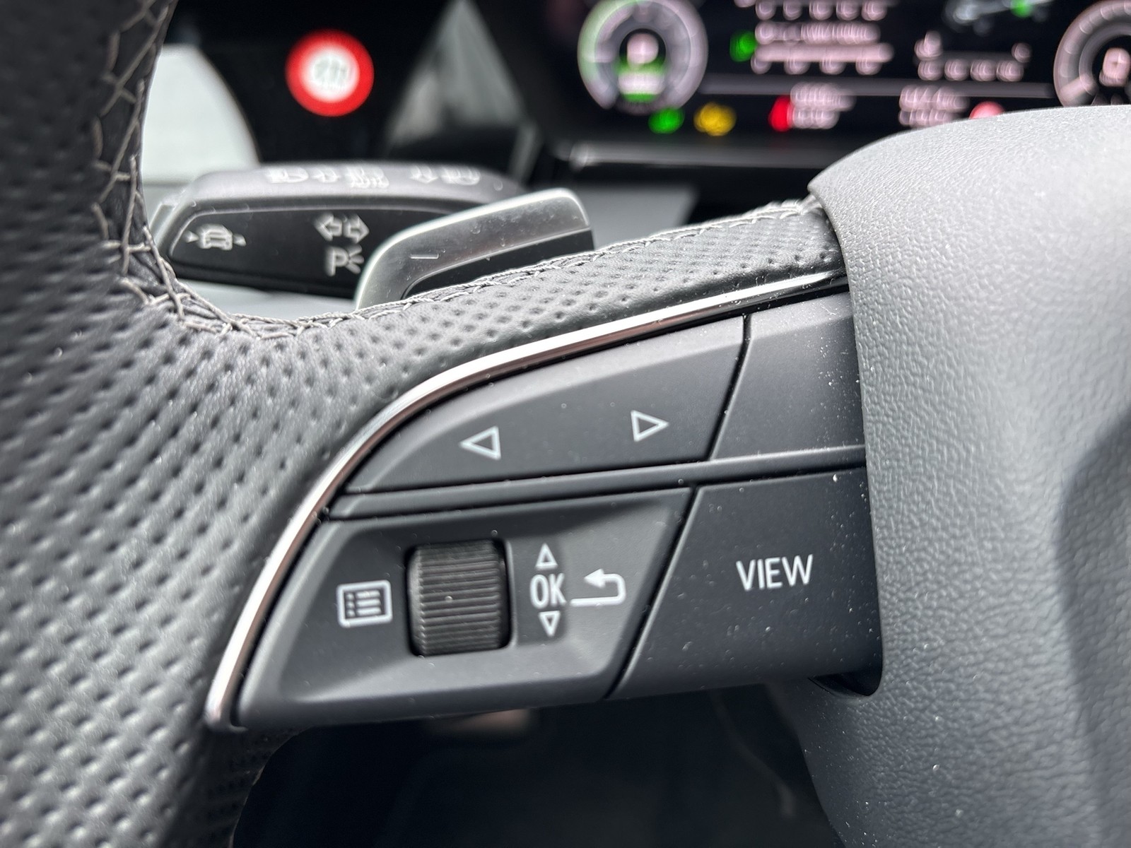Audi A3 allstreet 40 HYBRID S LINE SONOS AHK CAM ACC