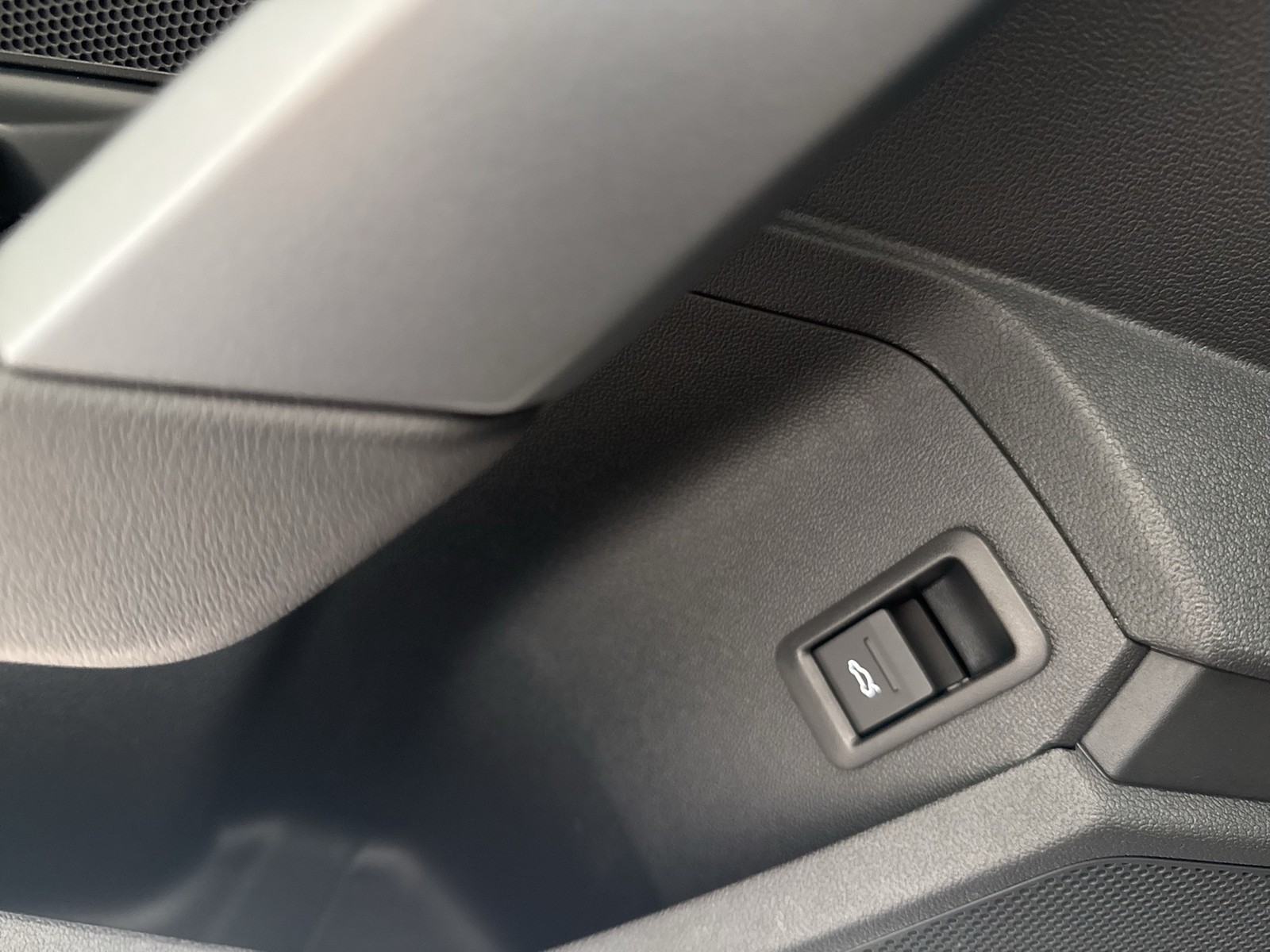 Audi A3 35 S LINE BLACKPAK CAM ACC NAVI+ LM17 CARPLAY