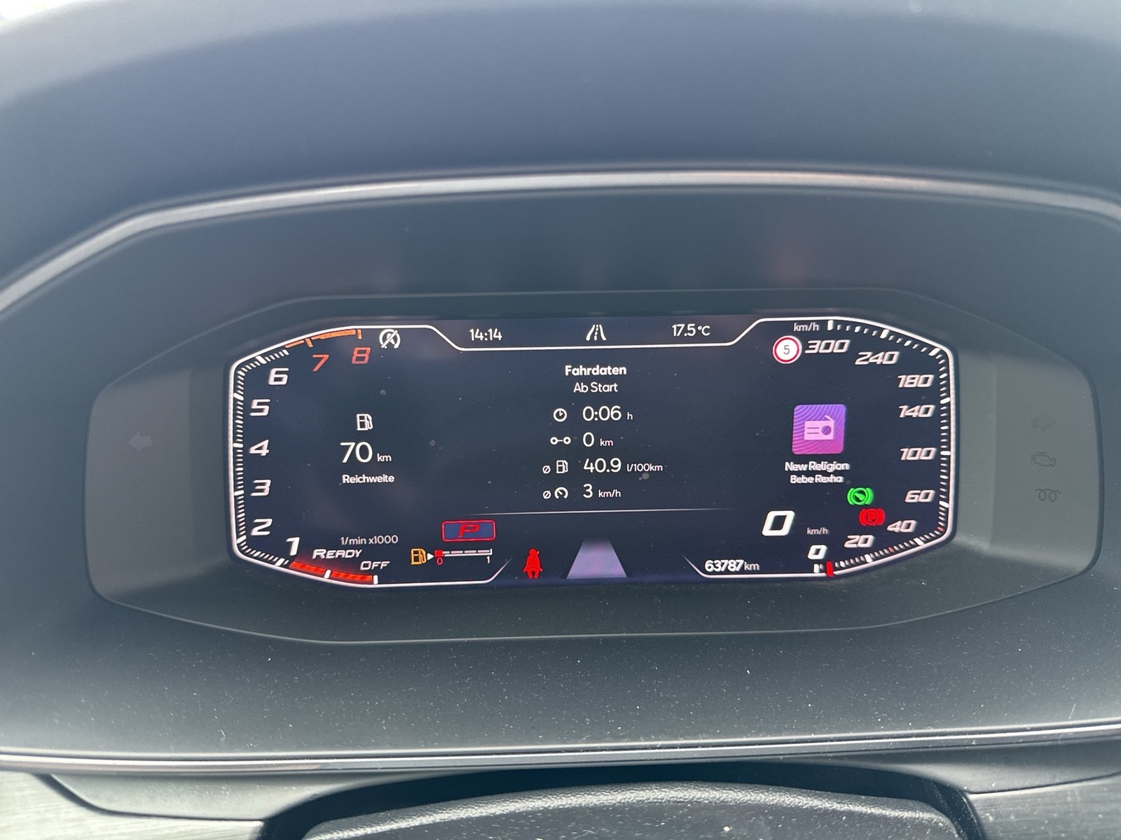 Cupra Formentor 2.0 4X4 ACC LM18 NAVI SITZHEIZUNG