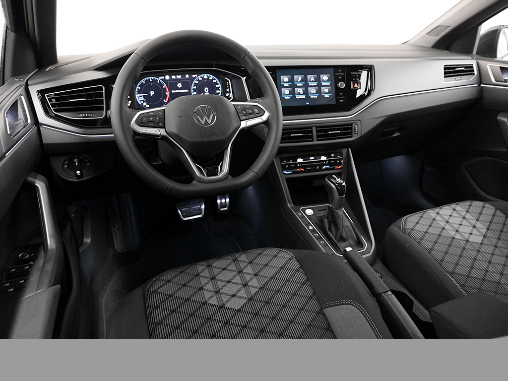 Volkswagen Polo 1.0 R-LINE DSG PANO SPORTPAKET CAM LM17