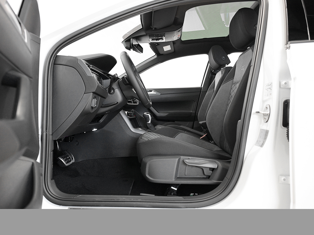 Volkswagen Polo 1.0 R-LINE DSG