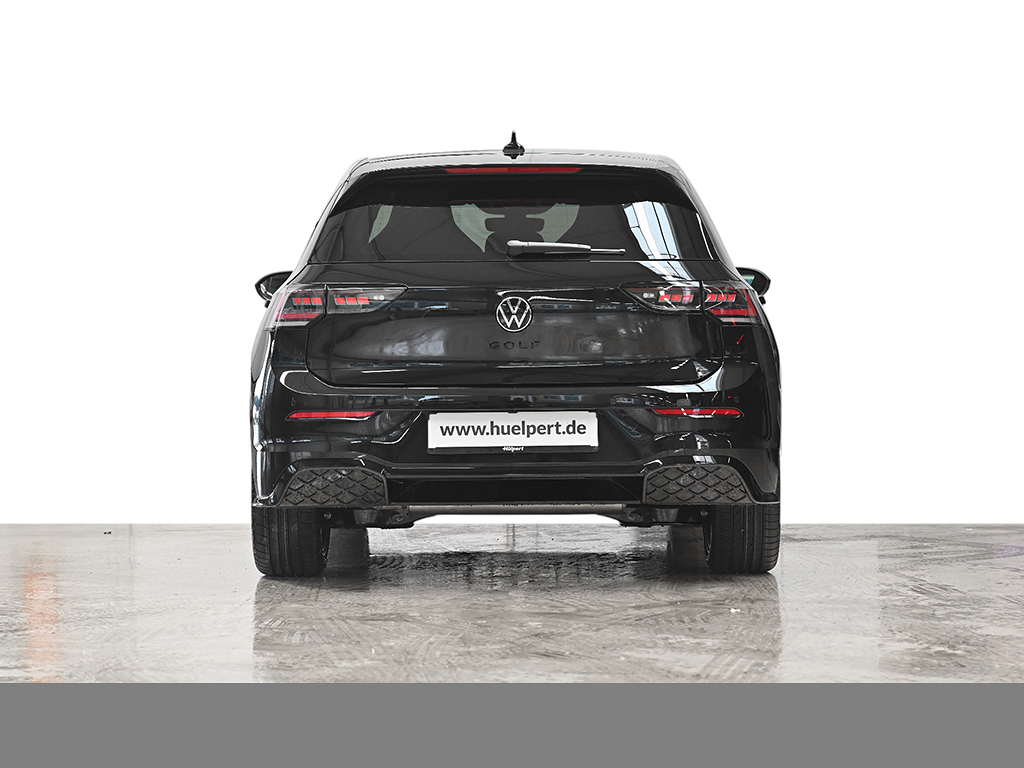 Volkswagen Golf 1.5 R-LINE DSG BLACKSTYLE HARMANKARDON LM18