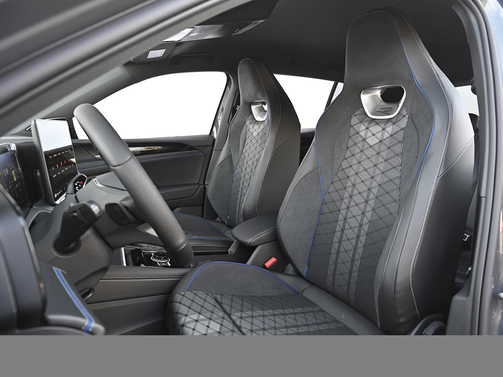 Volkswagen Tiguan 1.5 R-LINE DSG BLACKSTYLE HARMANKARDON